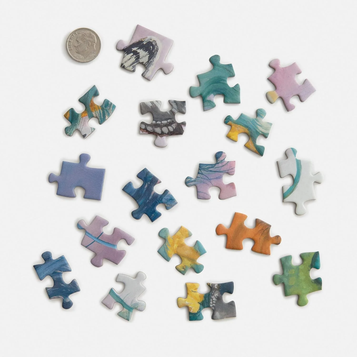 Hydie: A Pop Surrealism 1,000-Piece Jigsaw Puzzle | Art Puzzle by Camilla d'Errico - Image 5