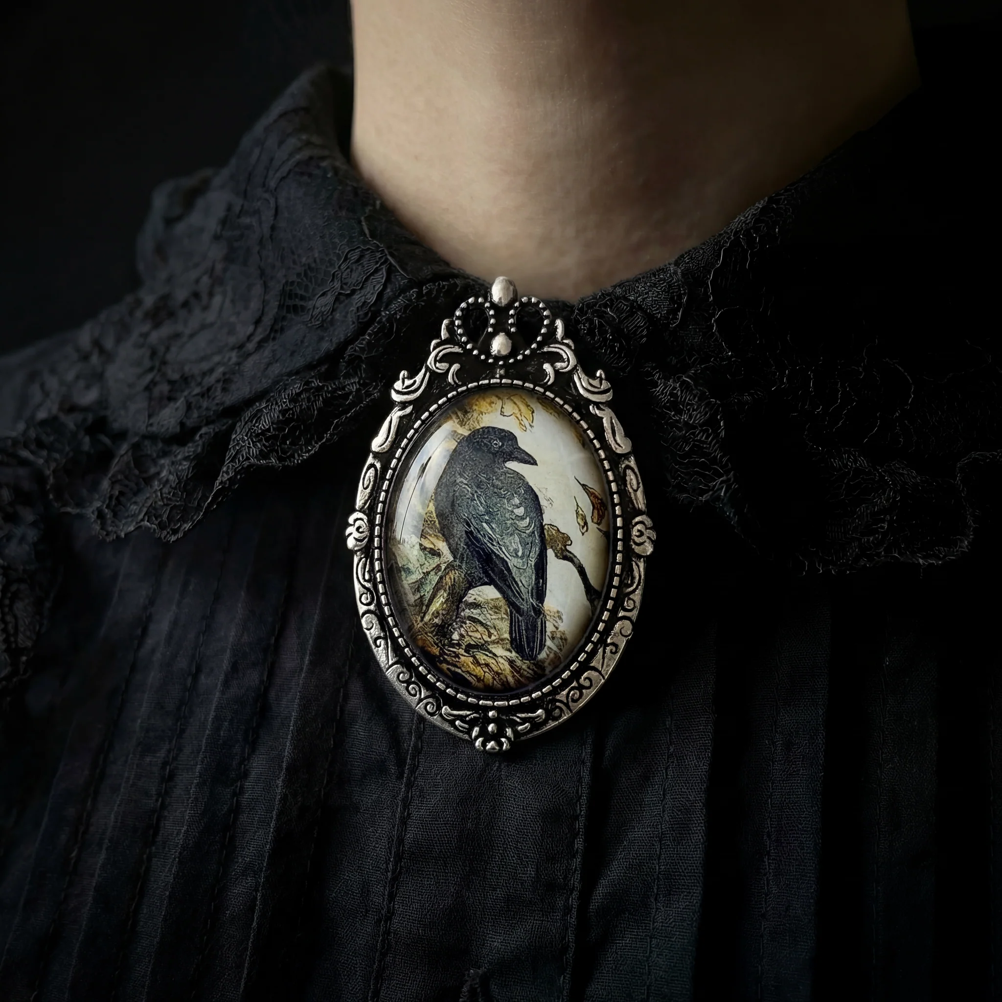 Antique Crow Cameo Art Brooch in Vintage Silver - Image 2