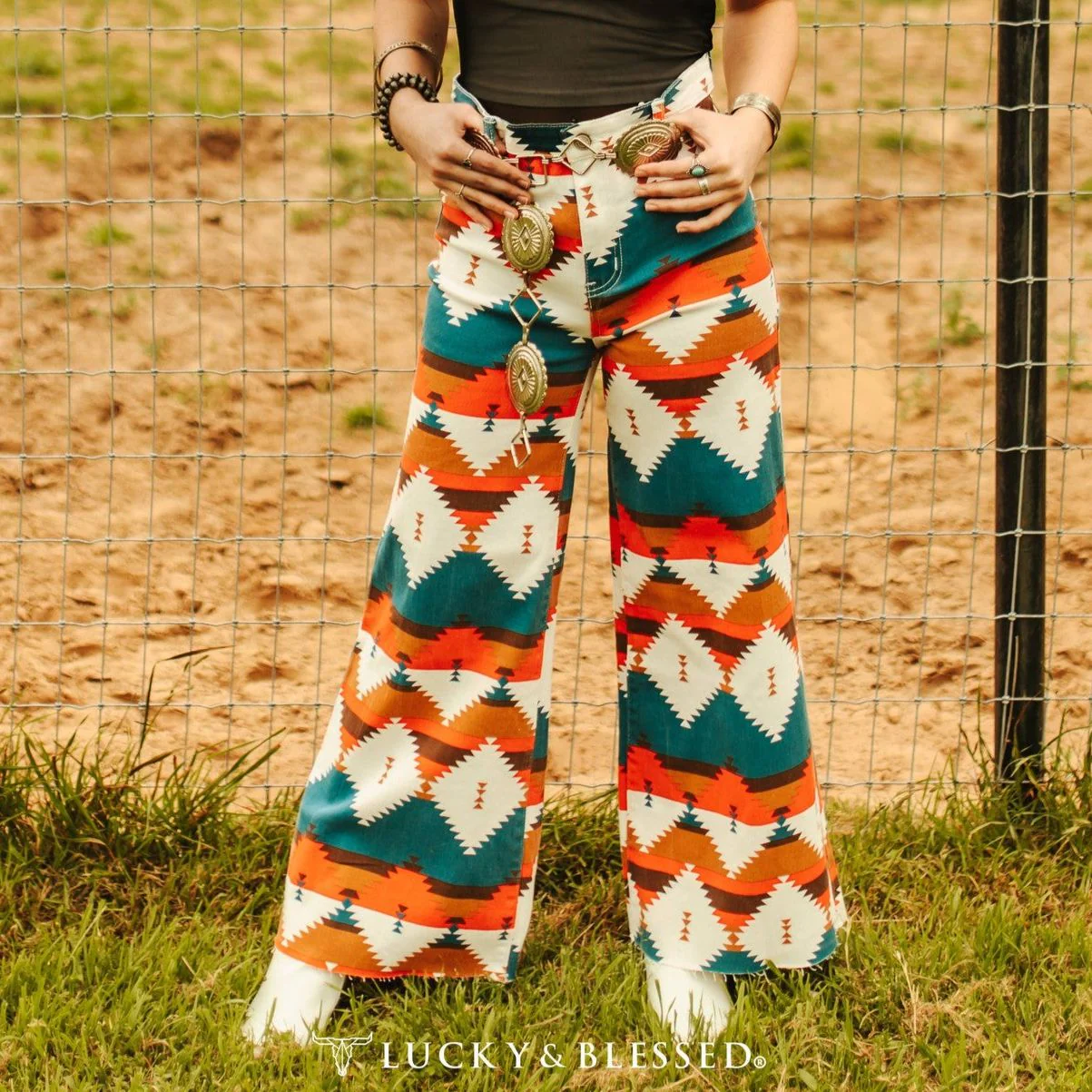 Aztec Tummy Control Cropped Wide Leg Jeans | Western [Sizes 6-14] - Image 2