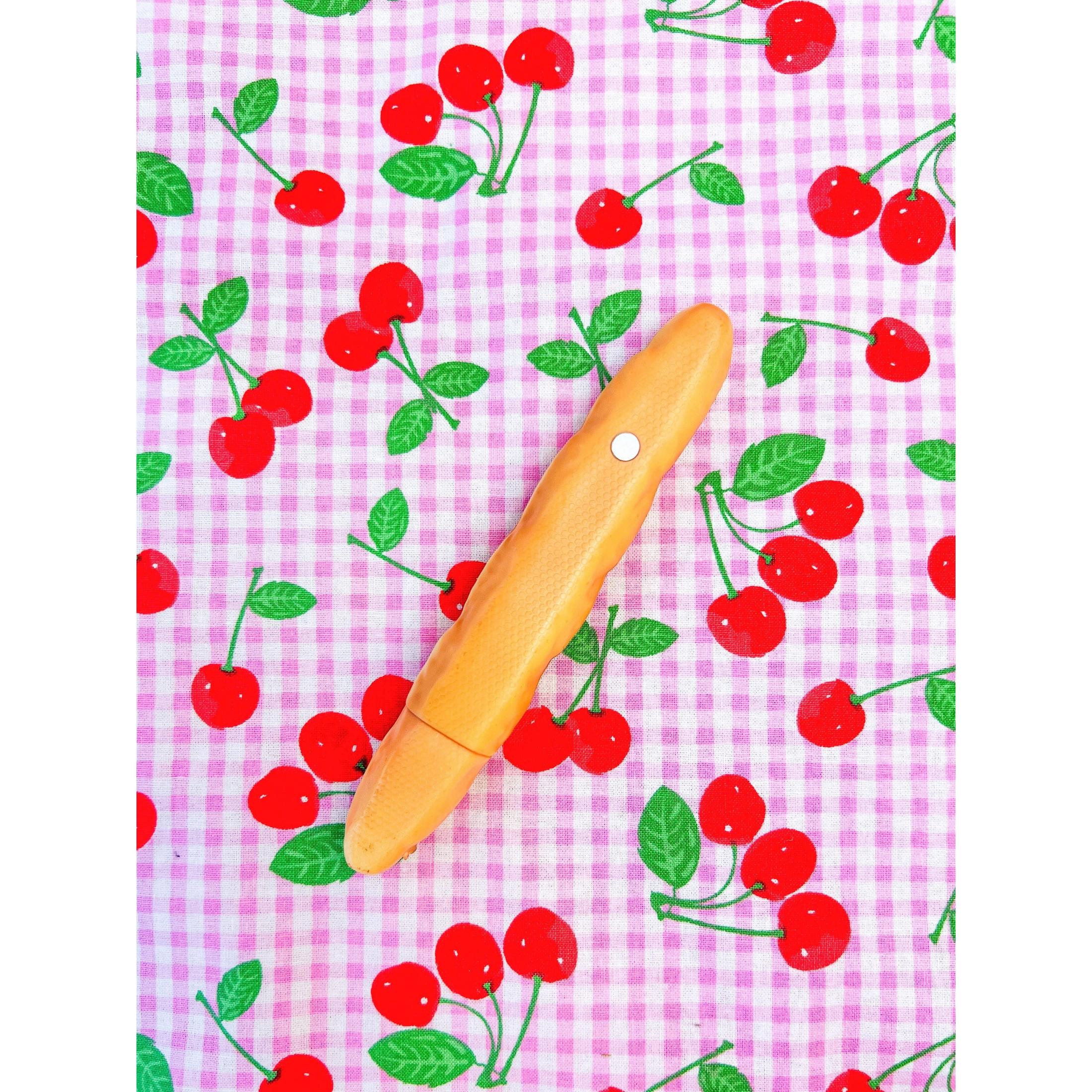 Baguette Bread Pen | Magnet to Stick to Fridge! | Ballpoint Novelty Pen with Cap - Image 6