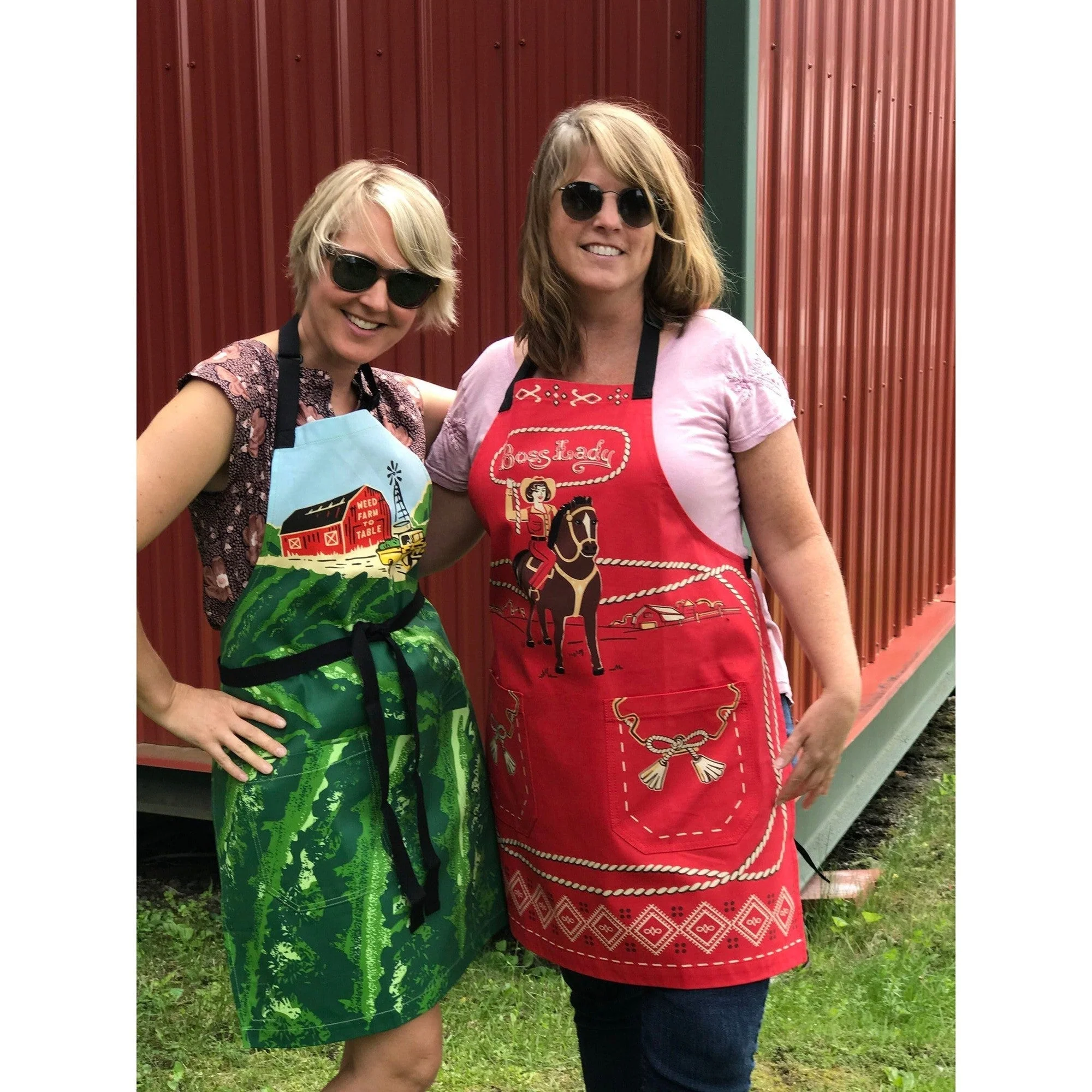 Boss Lady Cowgirl Western Retro Funny Cooking and BBQ Apron 2 Pockets Adjustable Strap 100% Cotton | BlueQ at GetBullish - Image 4