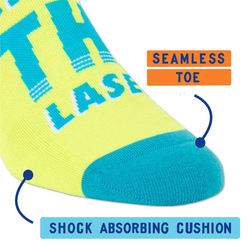 Chase The Laser Cat Men's or Unisex Sneaker Socks [2 Size Options] | BlueQ at GetBullish - Image 4
