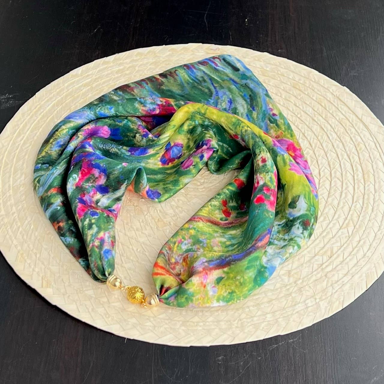 Claude Monet Alice Gardens Pre-Tied Necklace Style Scarf with Magnetic Closure - Image 4