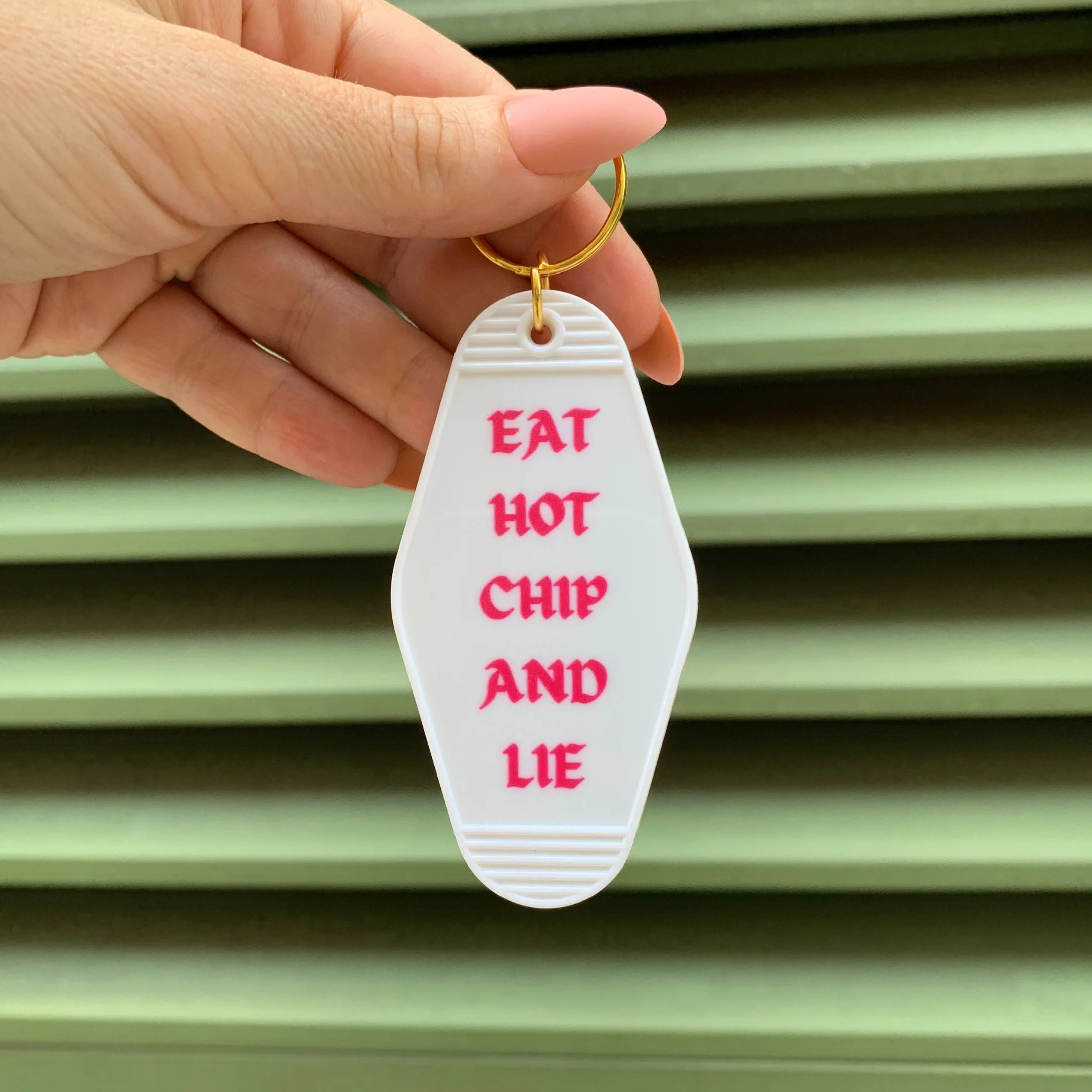 Eat Hot Chip and Lie Motel Style Keychain in White - Image 7
