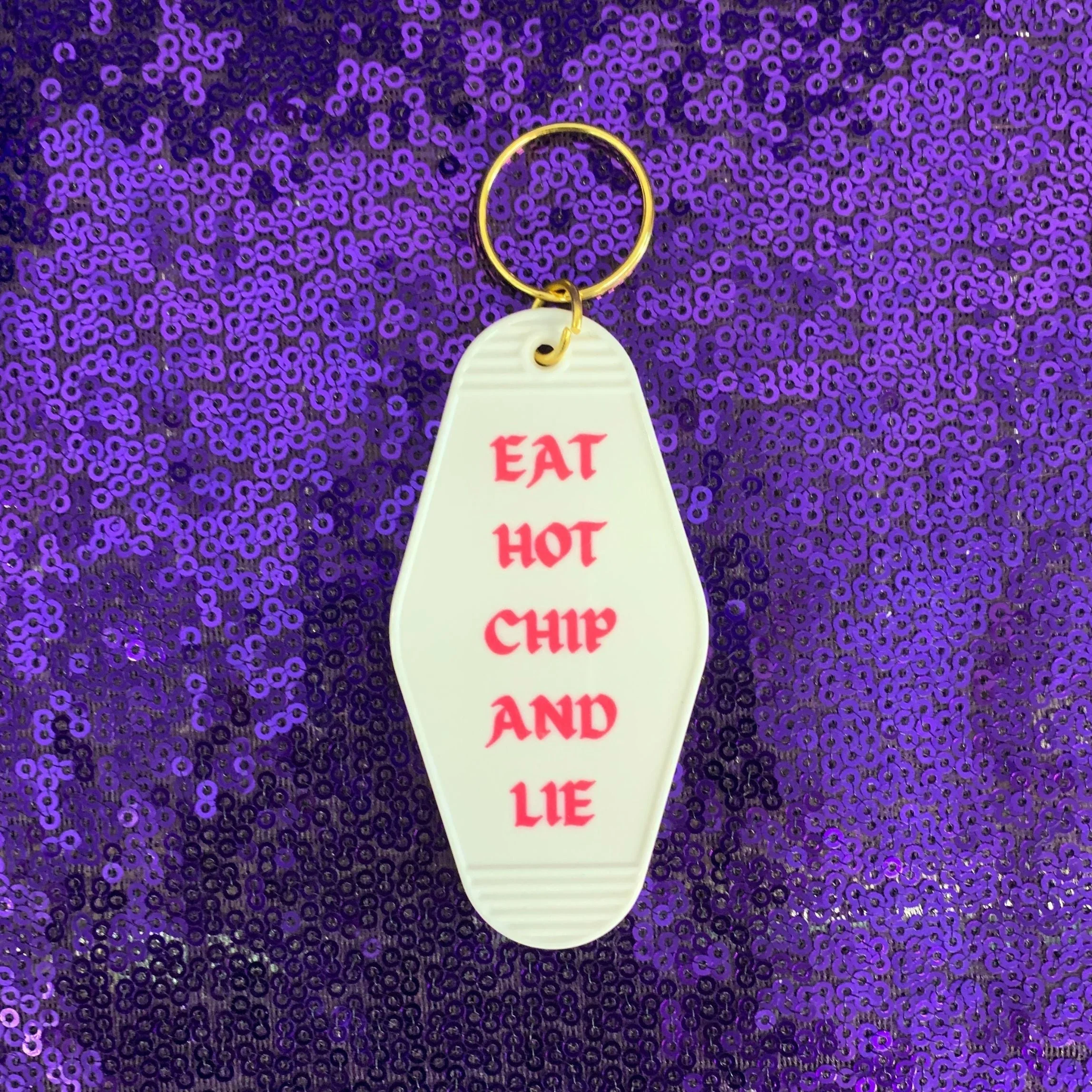 Eat Hot Chip and Lie Motel Style Keychain in White - Image 8