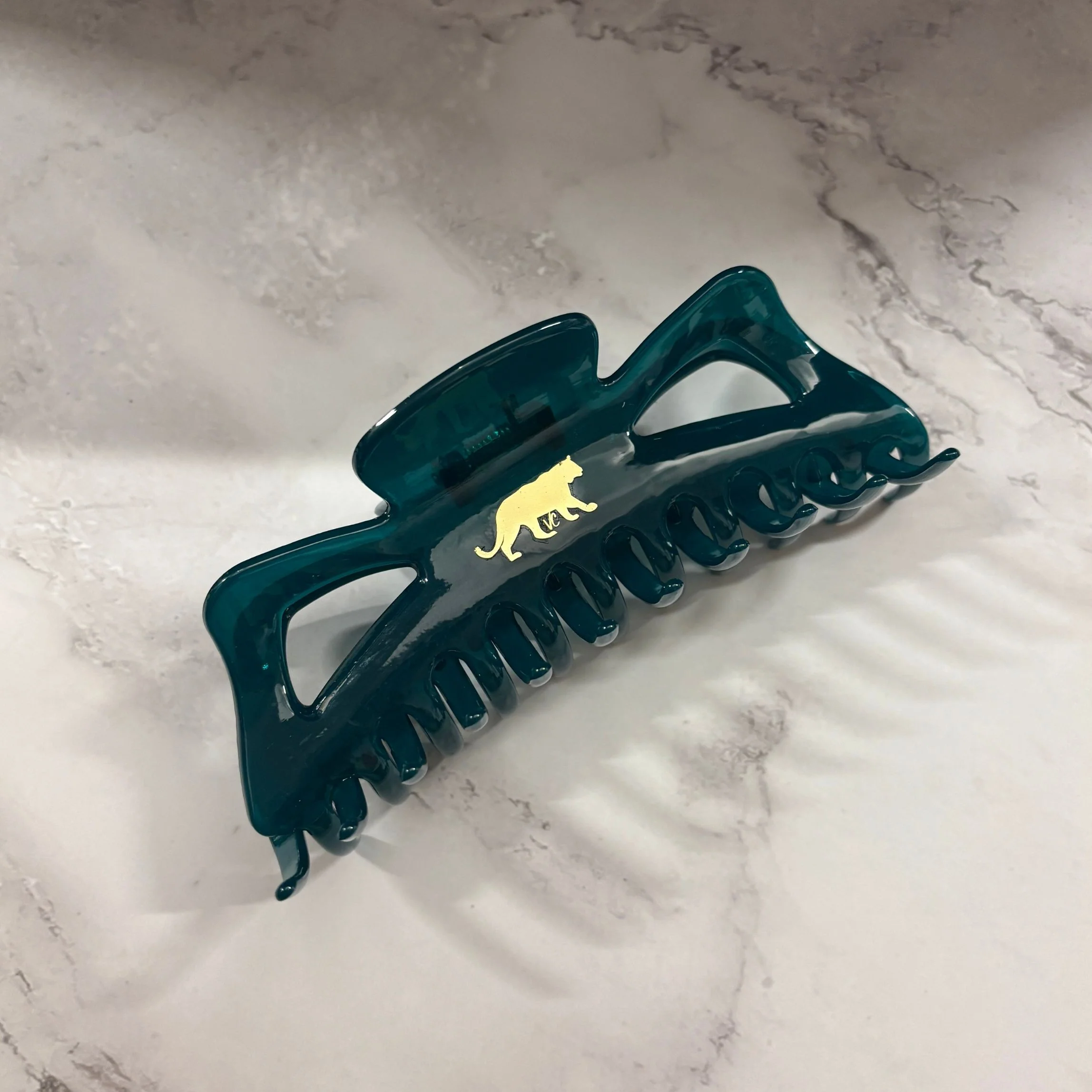 Giant Emerald Megabow Hair Claw for Long, Thick Hair | Velvet Claws Panther Icon in Gold Foil - Image 10