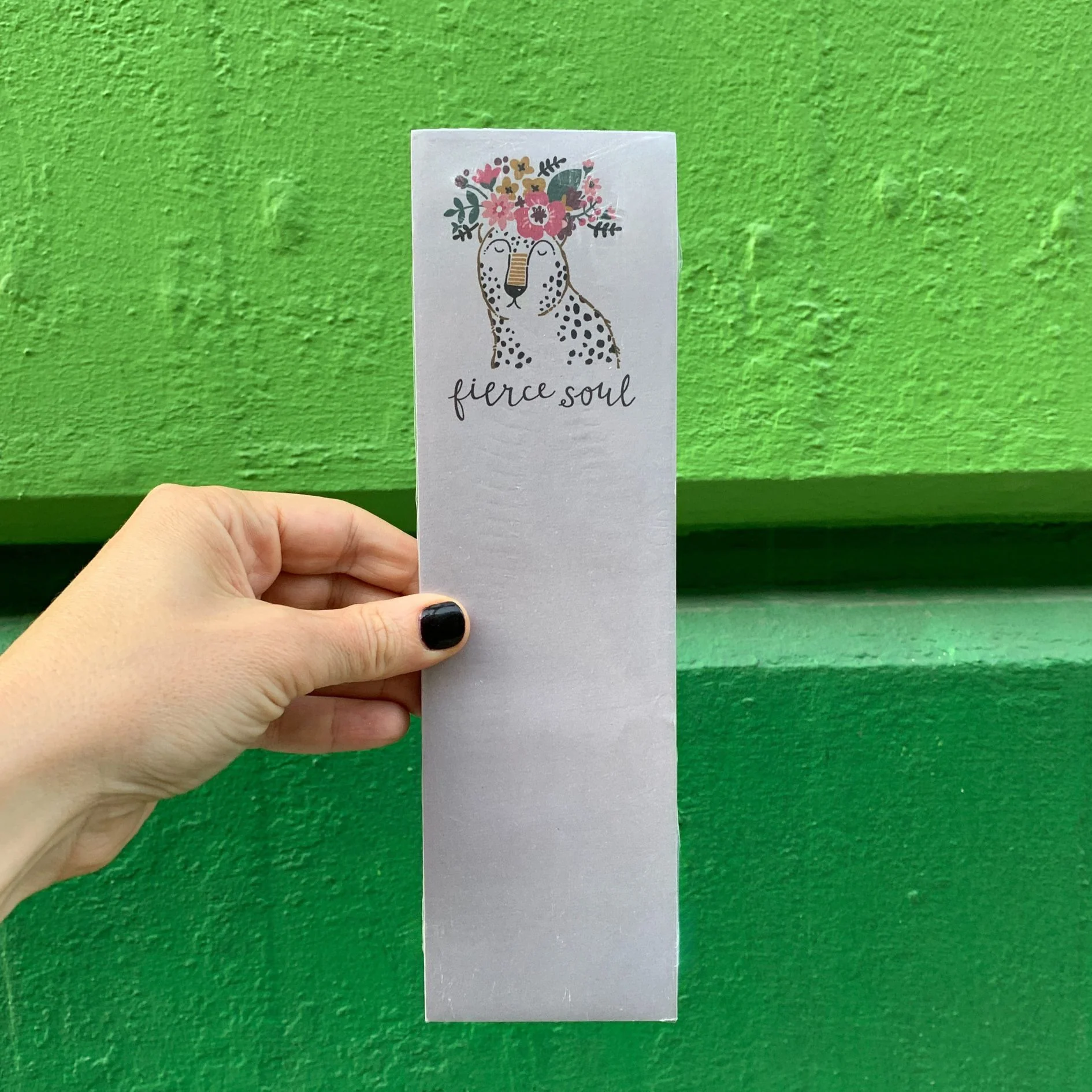 Fierce Soul Cheetah With Floral Crown Design List Notepad | 9.5" x 2.75" | Holds to Fridge with Strong Magnet - Image 6