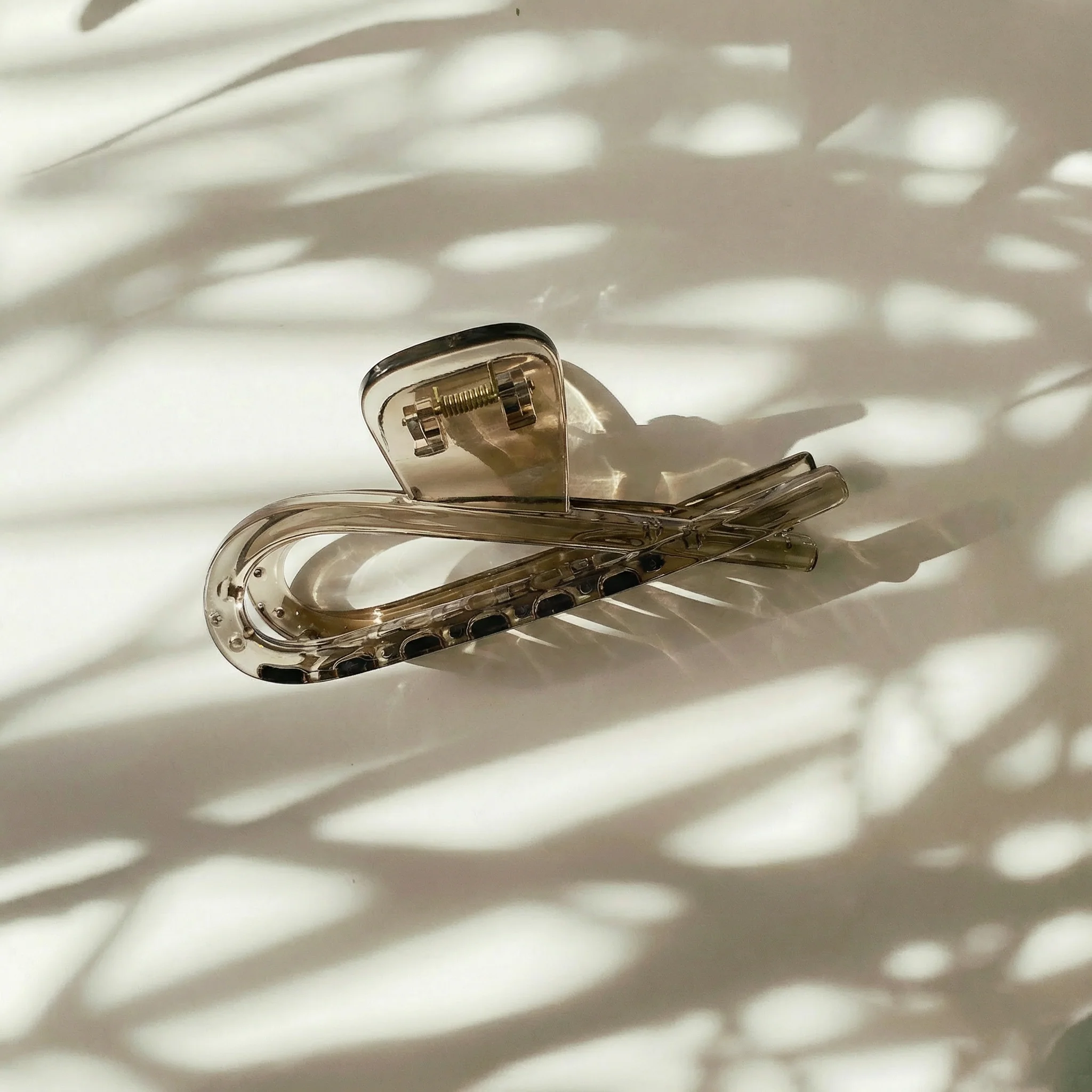 Fingers Crossed Hair Claw in 3 Color Options - Image 16