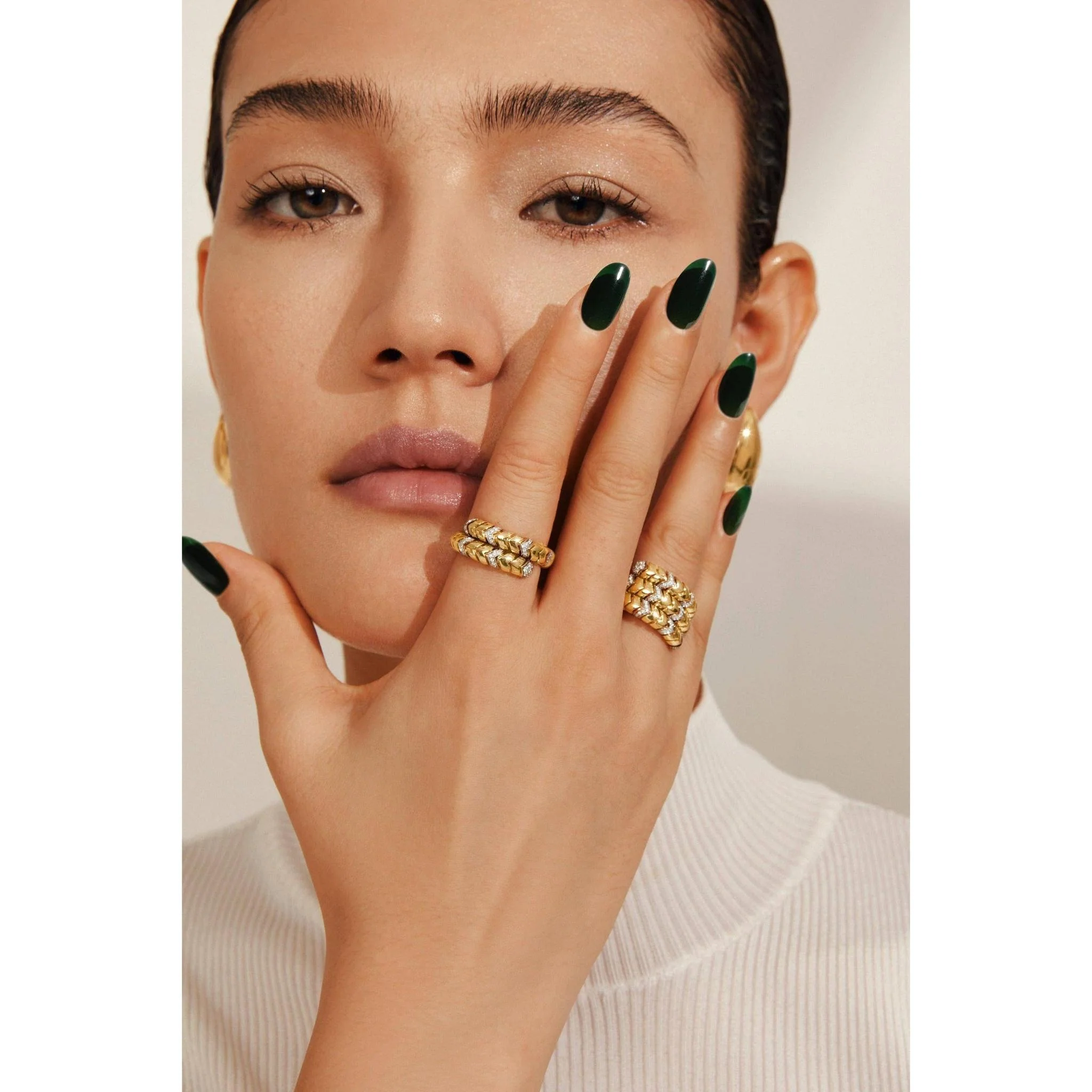 Forest Lush Press-On Nails | Deep Green Glossy Nails | Reusable & Non-Toxic - Image 4