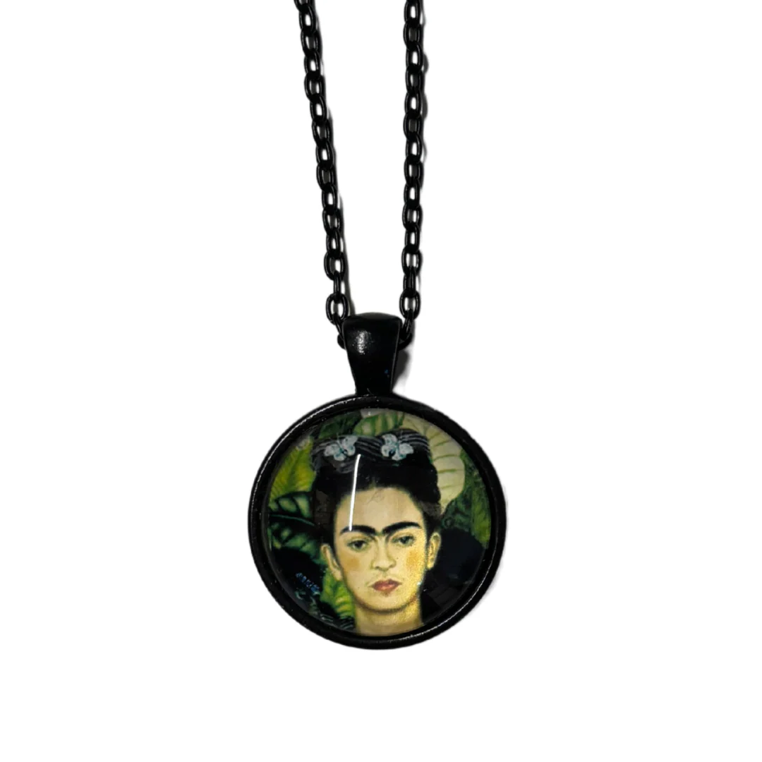 Frida Cabochon Pendant Necklace in Aged Bronze or Black - Image 8