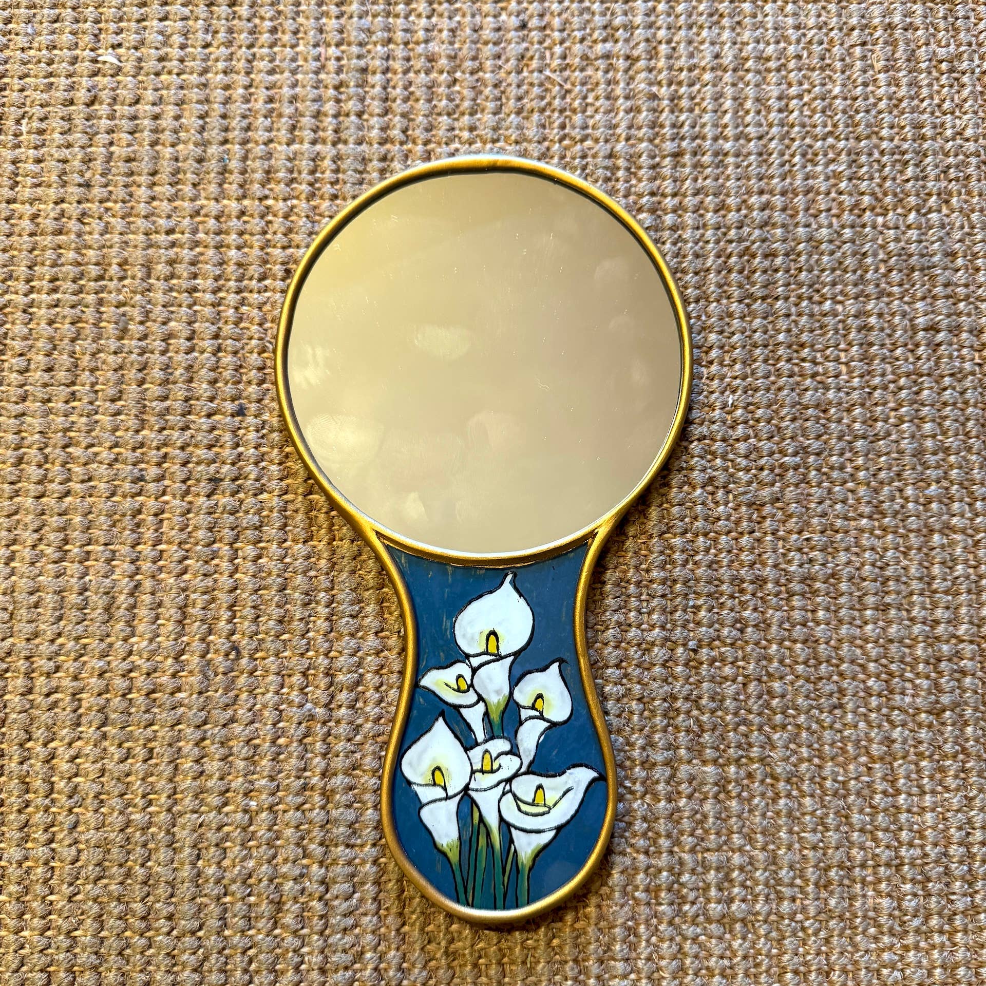Frida Kahlo Hand Mirror with Calla Lilies & Butterflies | Hand-Painted Reverse Glass, Made in Peru - Image 3