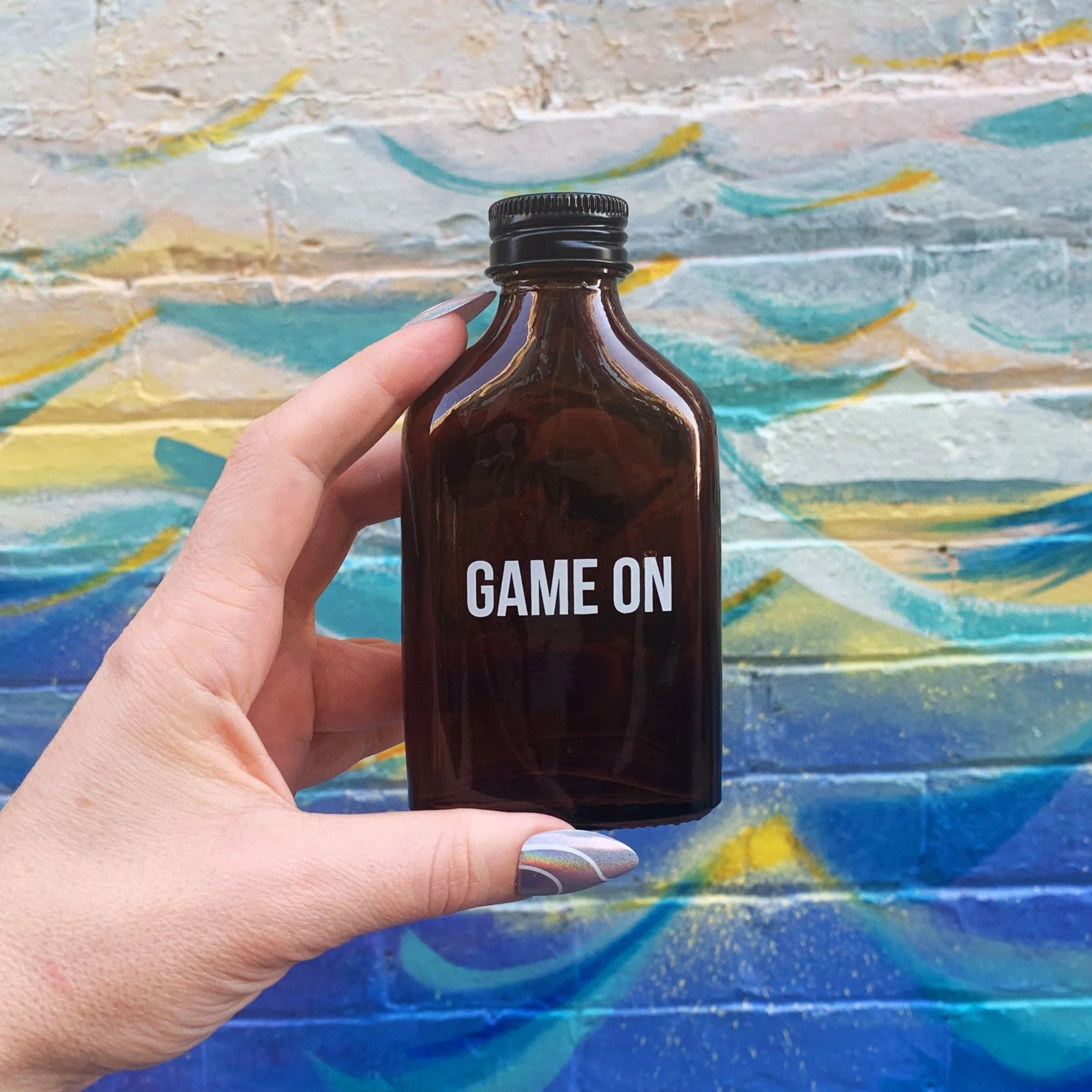 Game On Amber Mini Flask | Fathers Day, Dad Gift, Sports Themed Liquor Bottle | Glass - Image 4