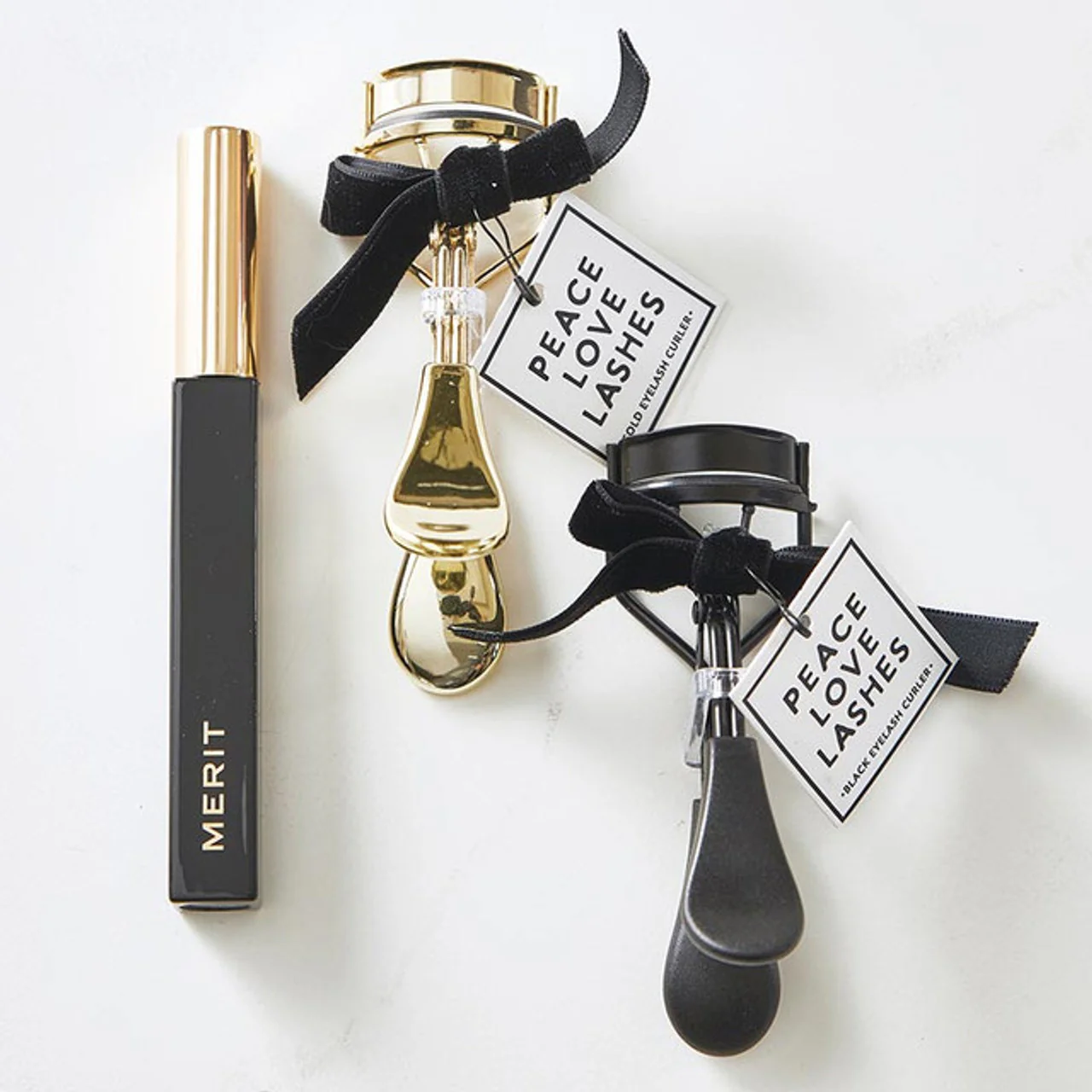 Gold Eyelash Curler | Classic Stainless Steel Lash Lifter Tool | 1.5" x 4" - Image 4