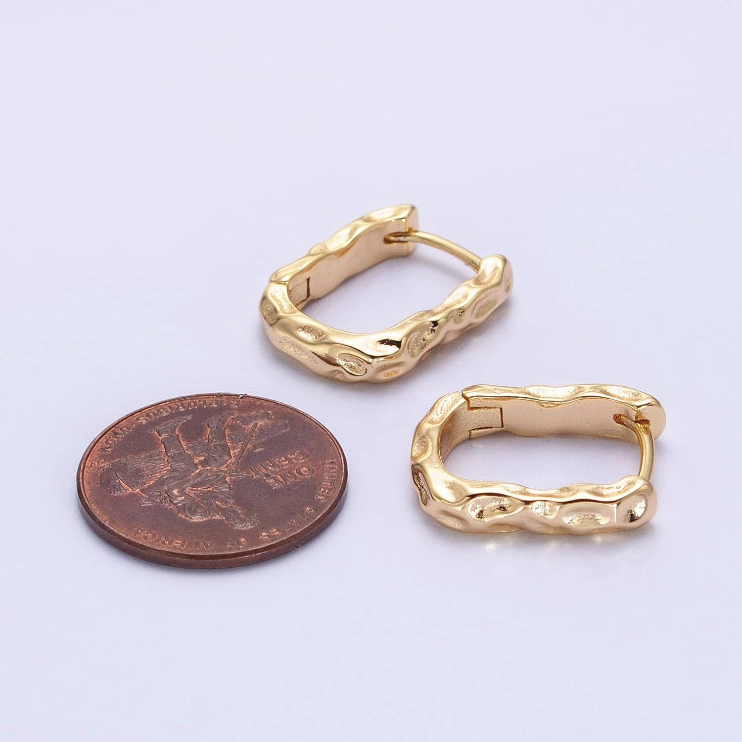 Hammered Textured Oblong Hoop Earrings - Image 5