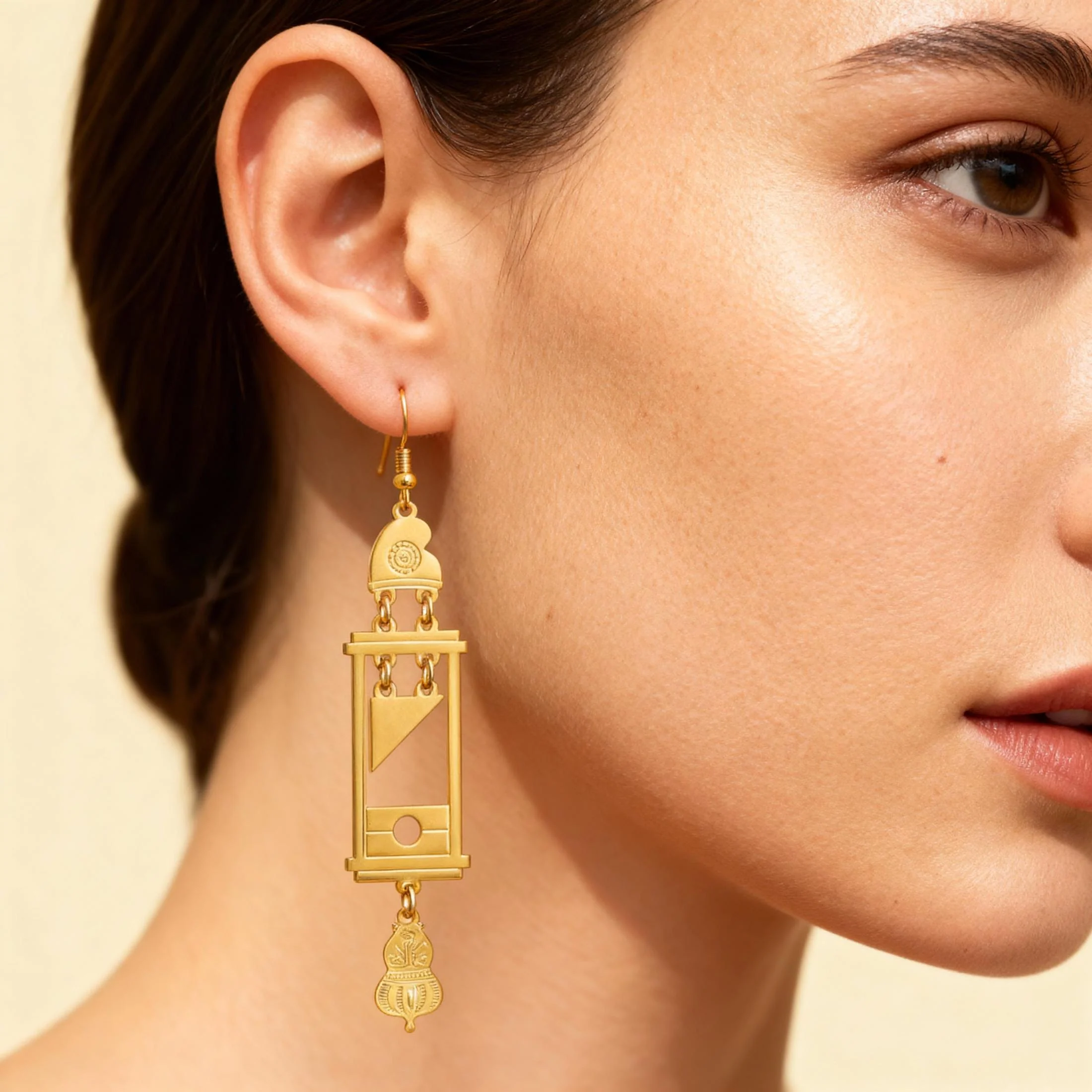 Guillotine Earrings | Featuring the Heads of Louis 16th and Marie Antoinette | Gold or Silver - Image 5