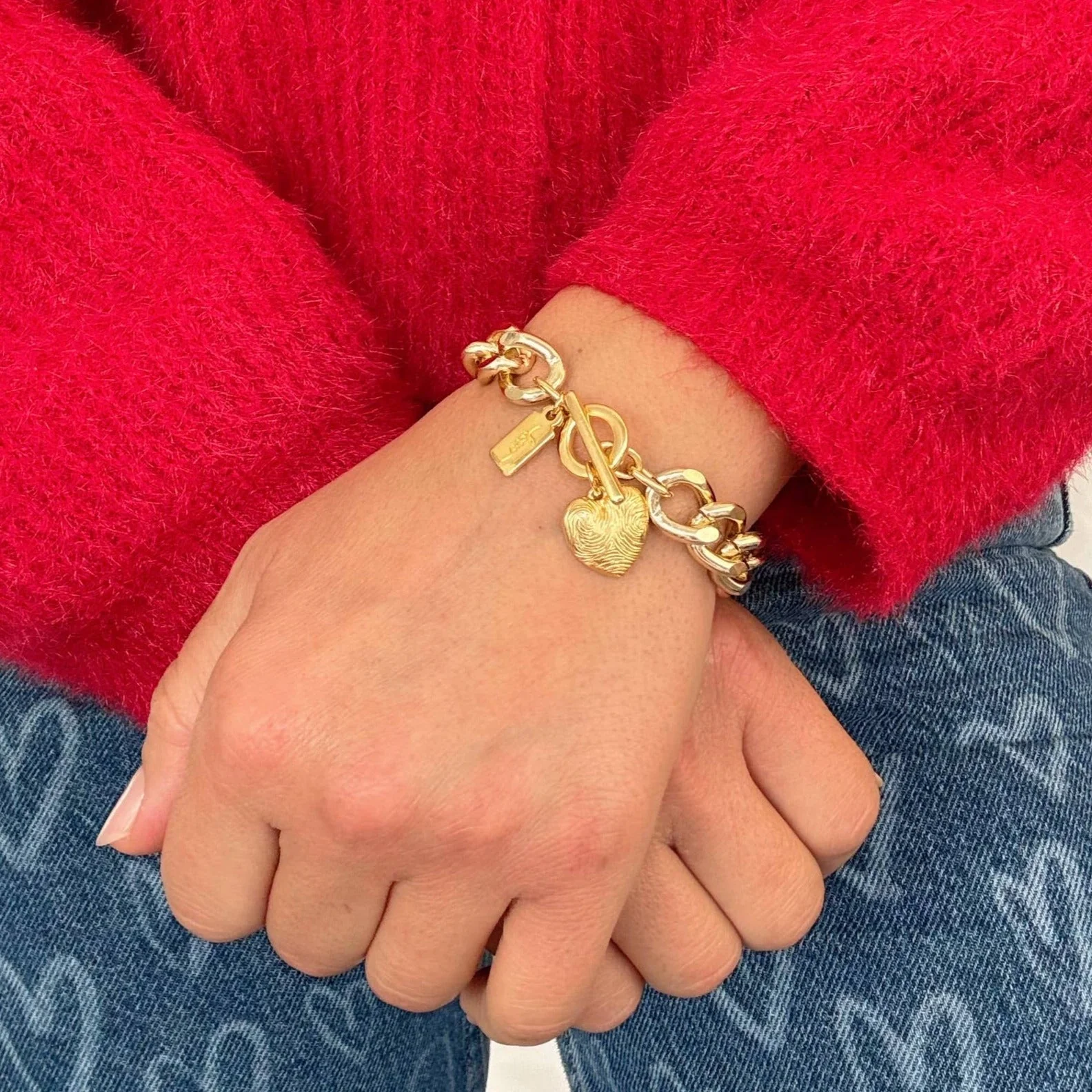 Etched Fingerprint Gold Chunky Chain Bracelet with Heart Charm | Handmade in Athens, Greece - Image 3