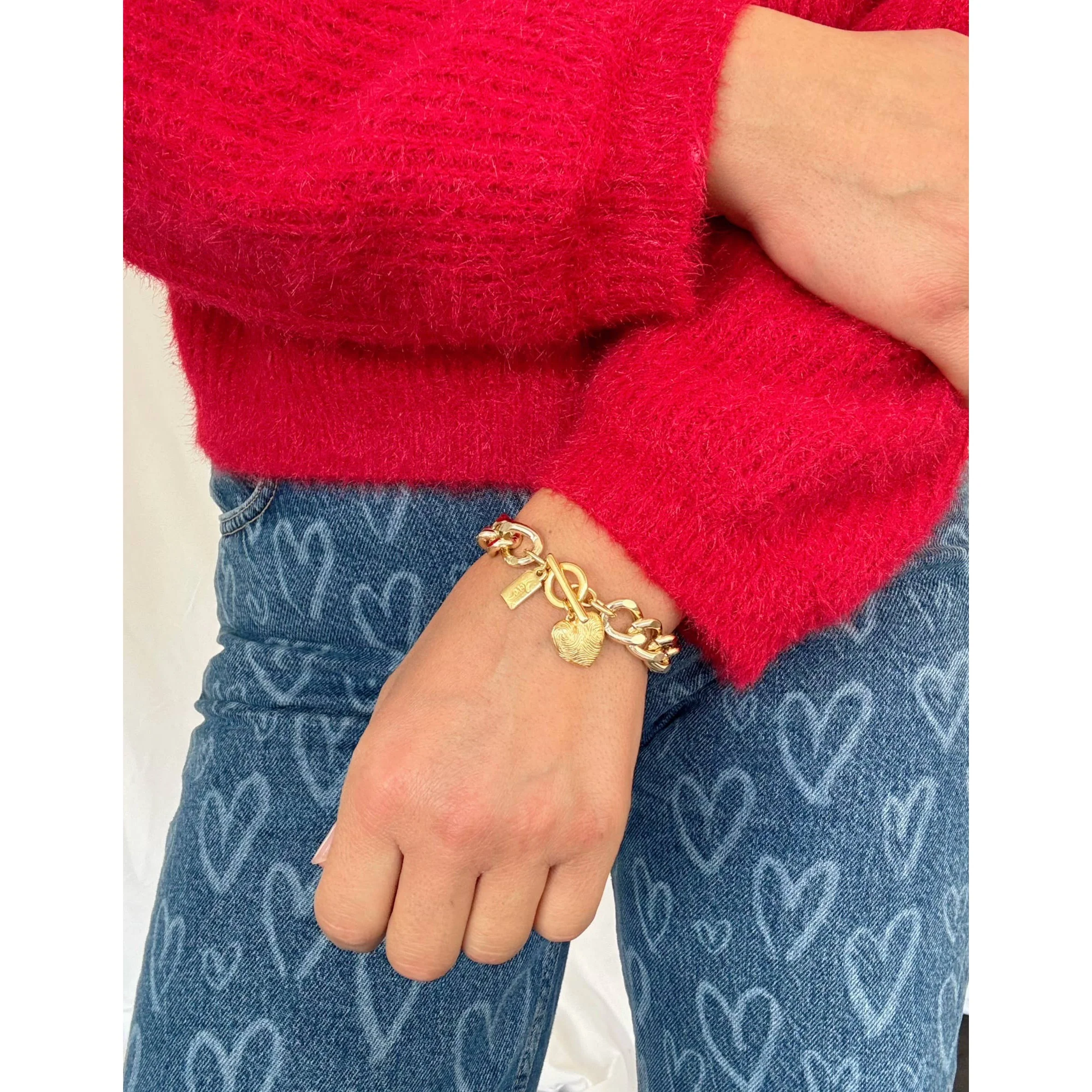 Etched Fingerprint Gold Chunky Chain Bracelet with Heart Charm | Handmade in Athens, Greece - Image 4