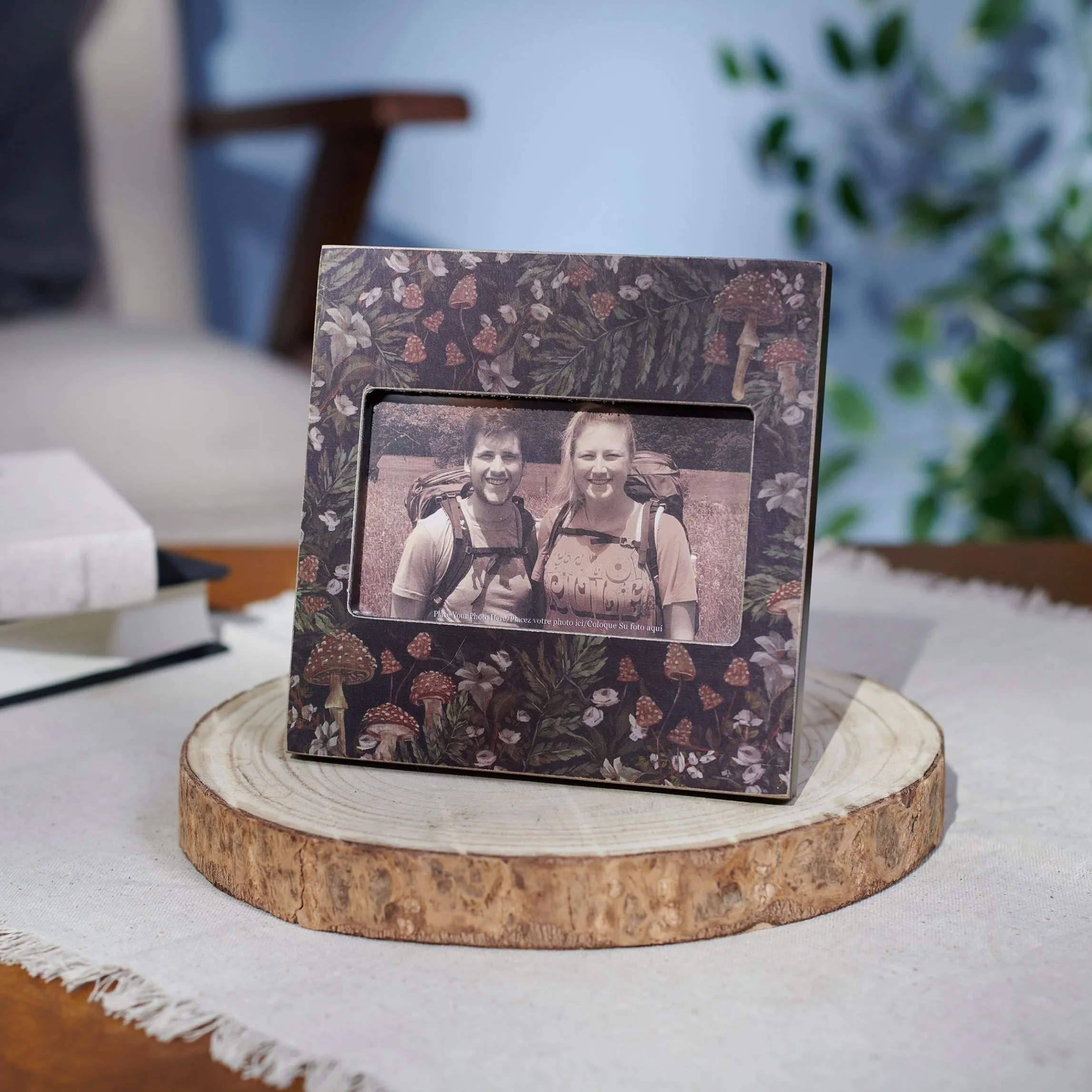 Hidden Garden Photo Frame | Moody Floral Picture Frame | 5" x 3" - Image 5