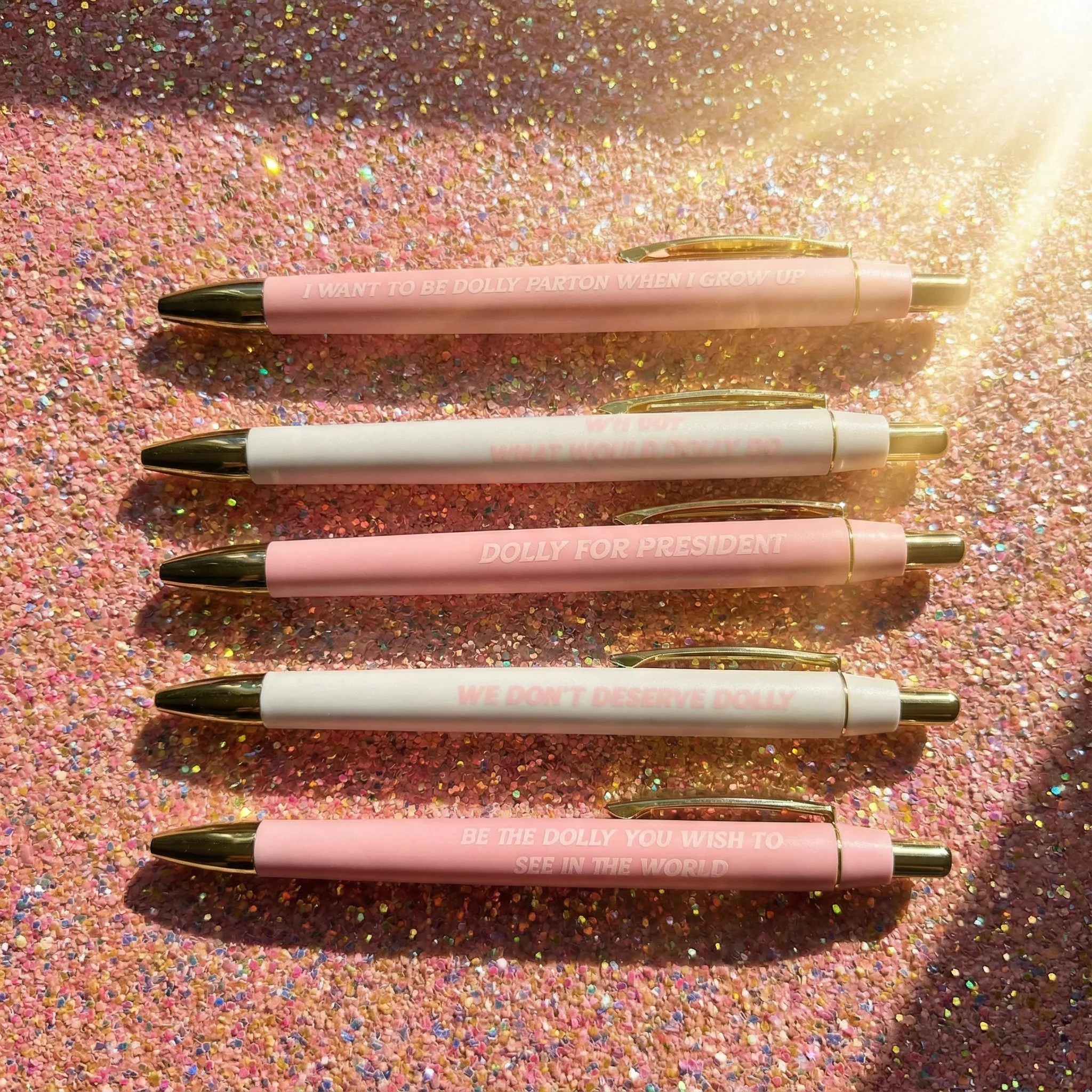 I Heart Dolly Pen Set | Dolly Parton Quote Pens | Ballpoint Pen Gift Set - Image 2