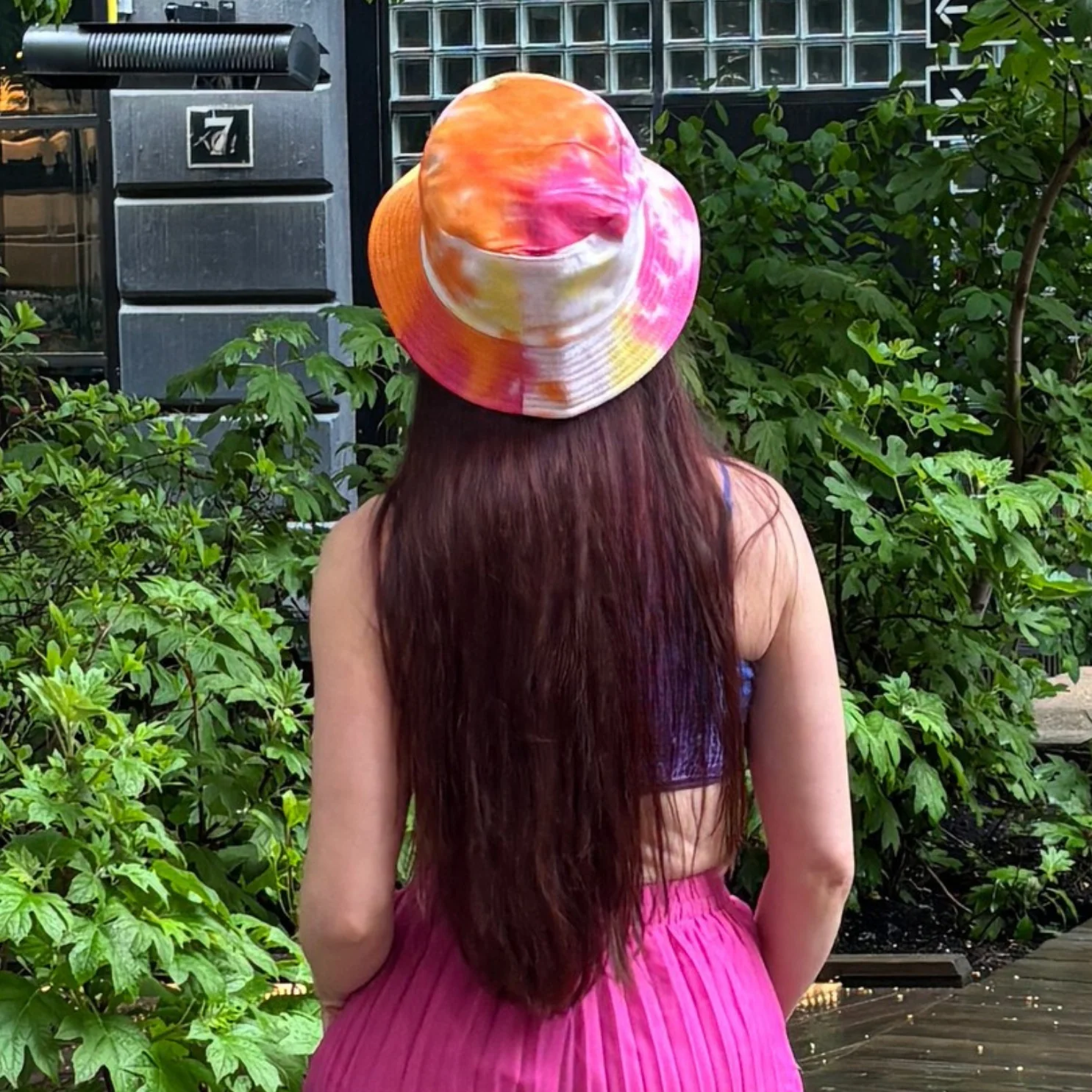 Tie-Dye Bucket Hat in Pink and Orange '90s Style Retro Gen Z Aesthetic - Image 4