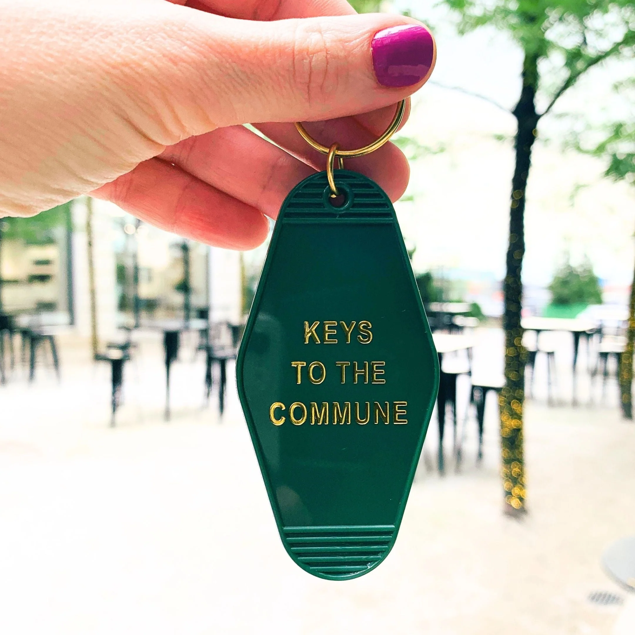 Keys to the Commune Motel Style Keychain in Green and Gold - Image 4
