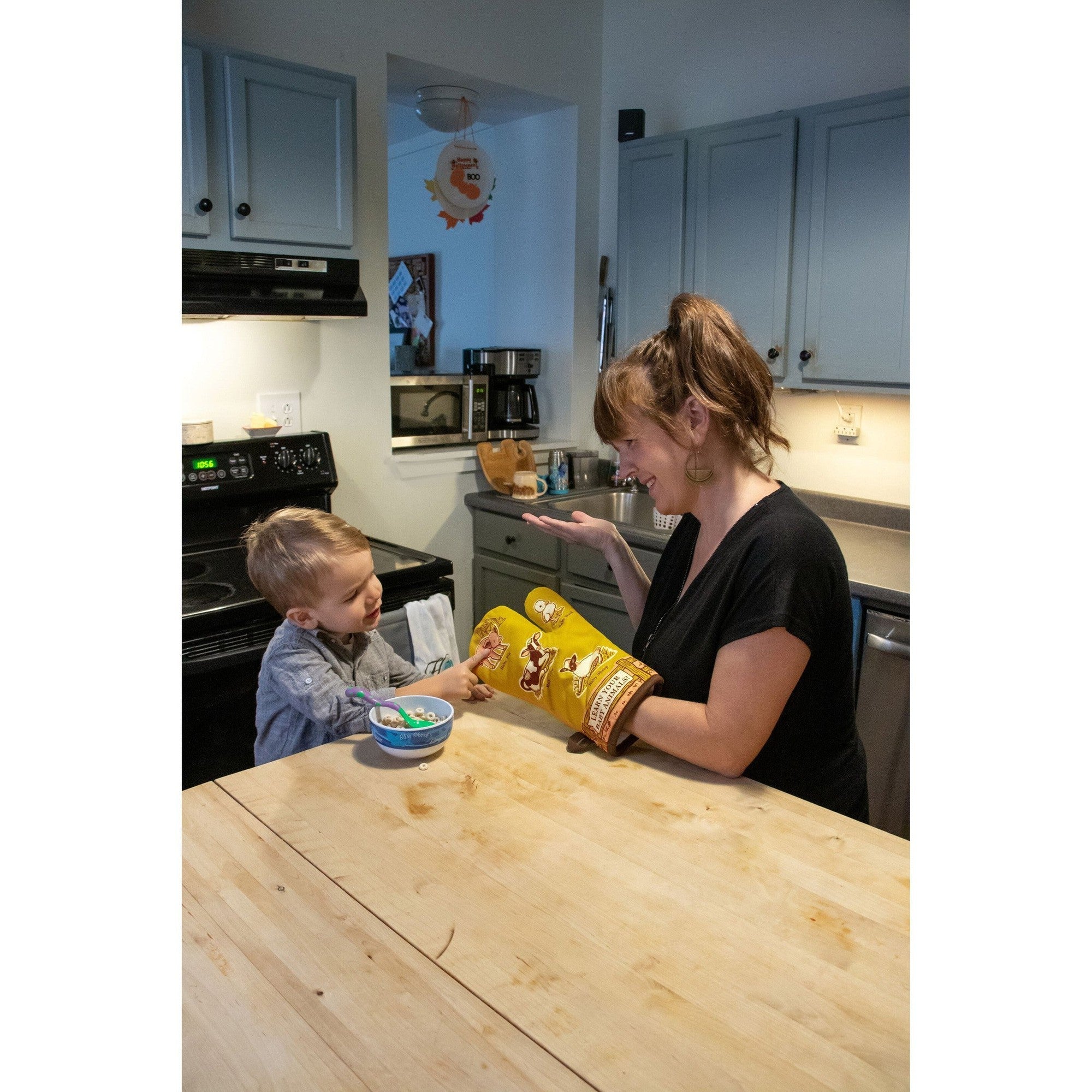 Learn Your Baby Animals Oven Mitt with Animal Design | Kitchen Thermal Single Pot Holder | BlueQ at GetBullish - Image 5