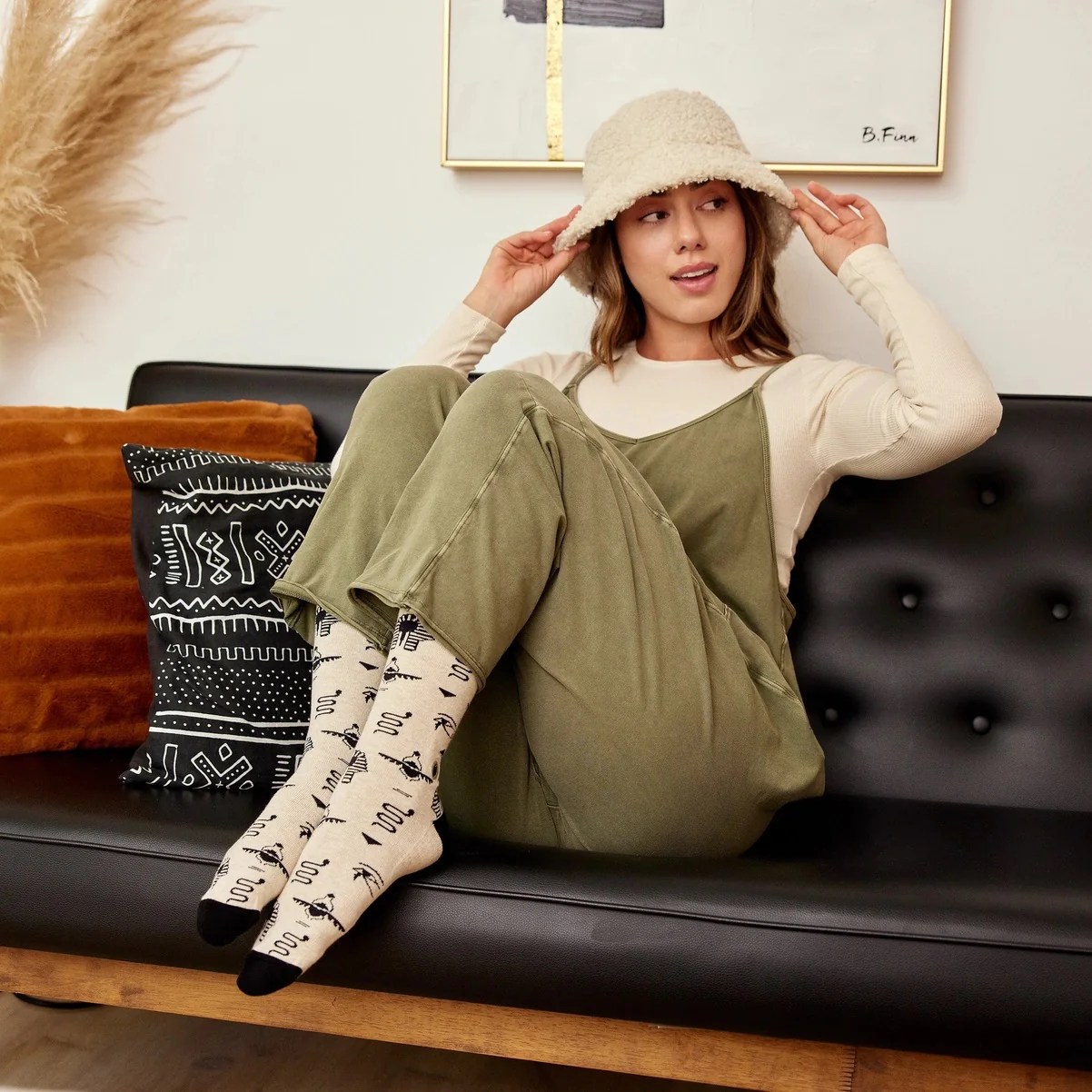Men's Socks Give Books - Ivory Hieroglyphics | Fair Trade | Fits Men's Sizes 8.5-13 - Image 4