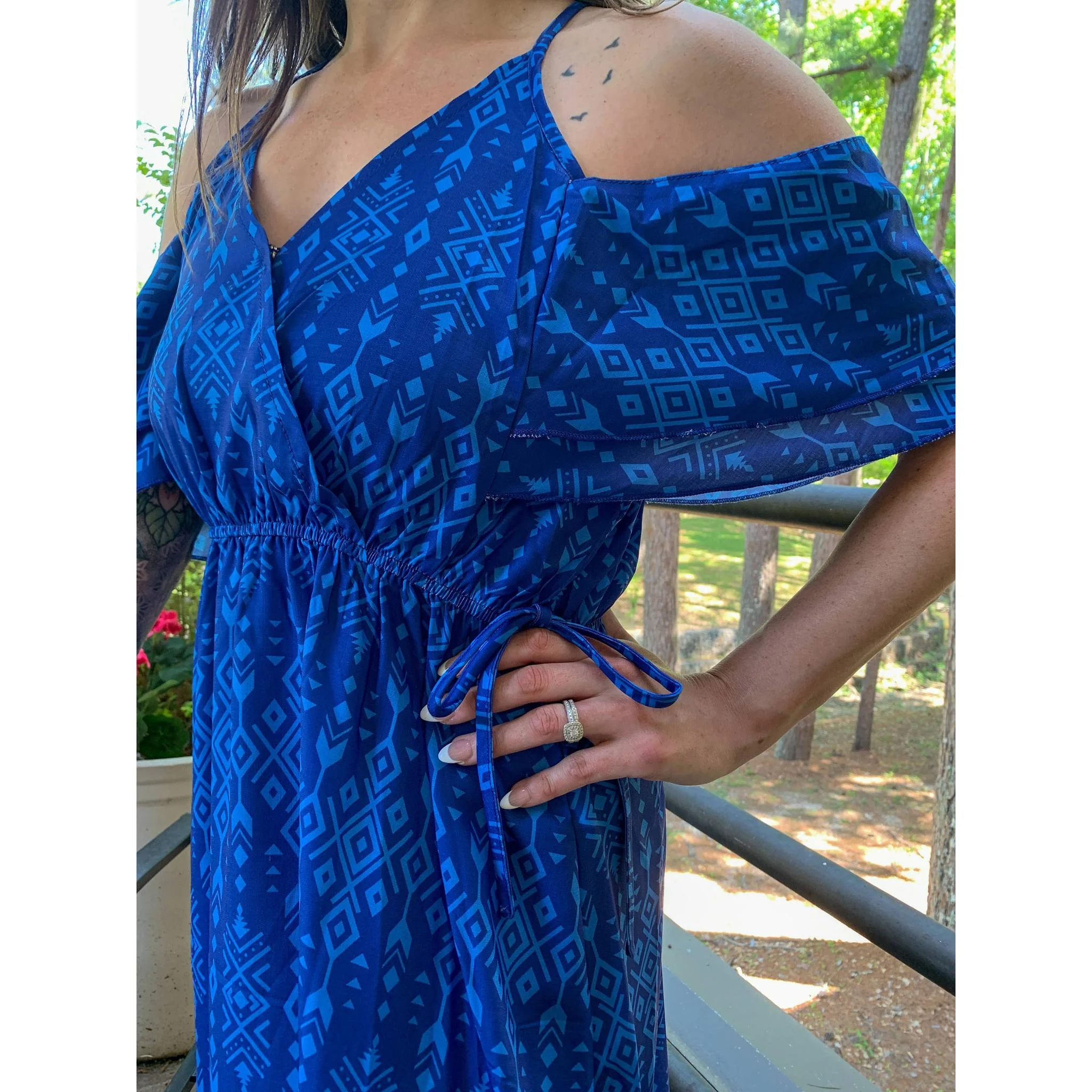 Broken Bow Cold Shoulder Maxi Dress in Blue Aztec - Image 4