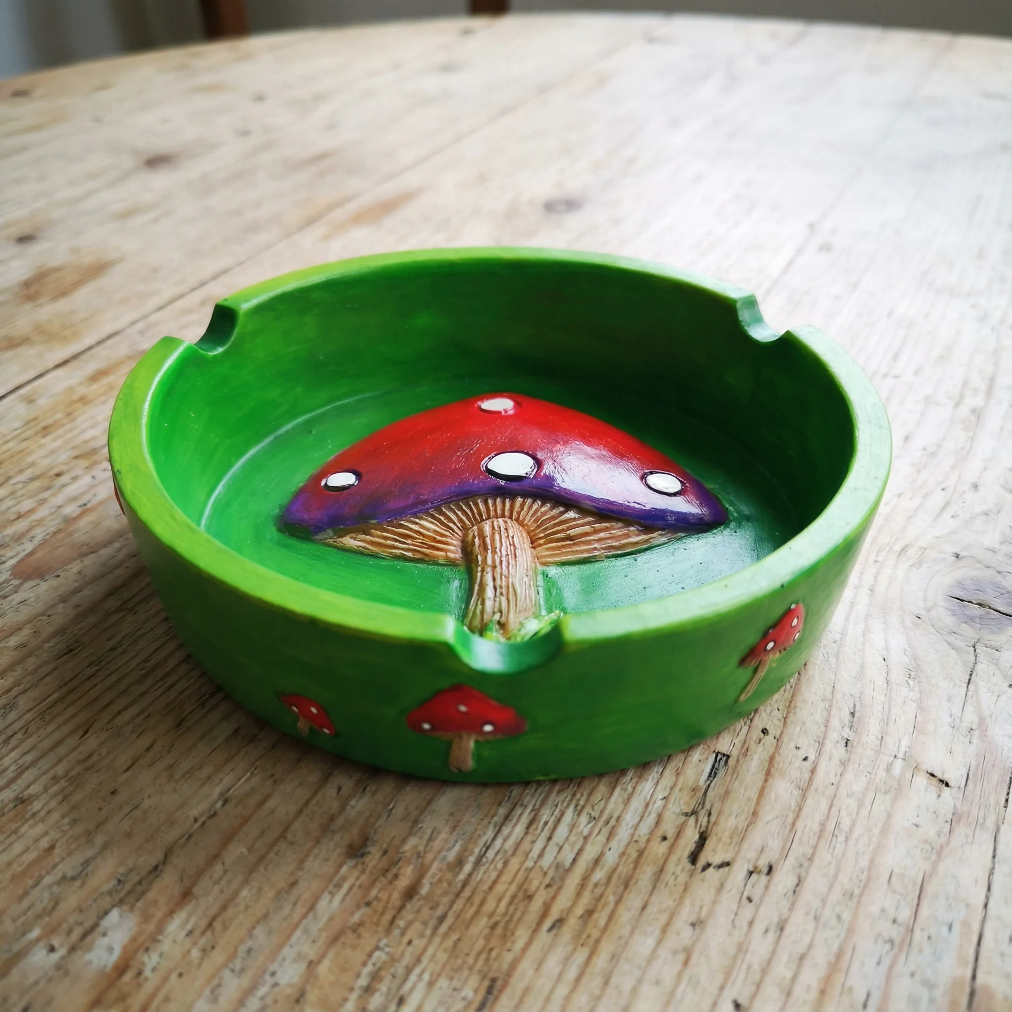 Groovy Mushroom Ashtray in Bright Green and Red | Hand Painted Round Resin Ash Bin  | 4.5" - Image 3