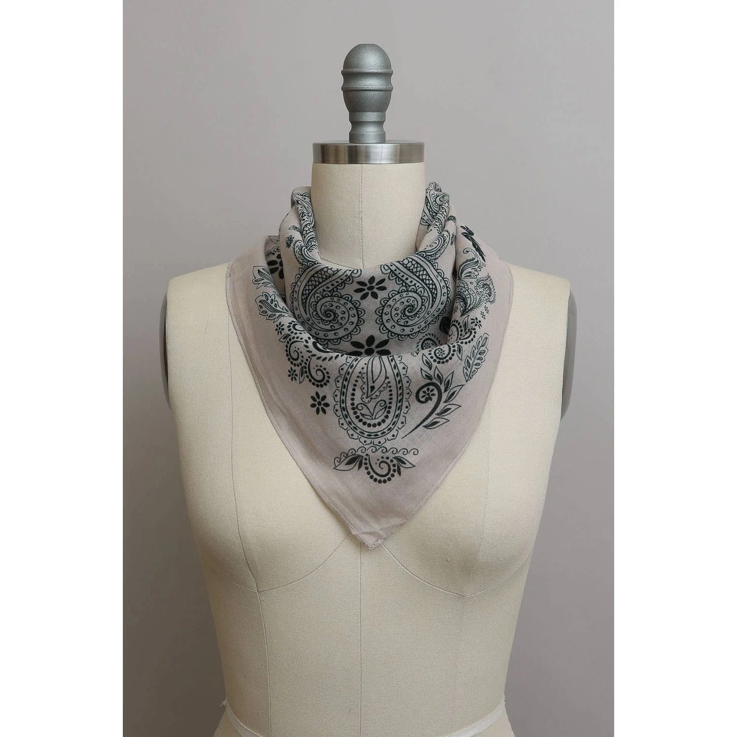 Beige Paisley Floral Patterned Bandana | Unisex Boho Neck Scarf - Image 5