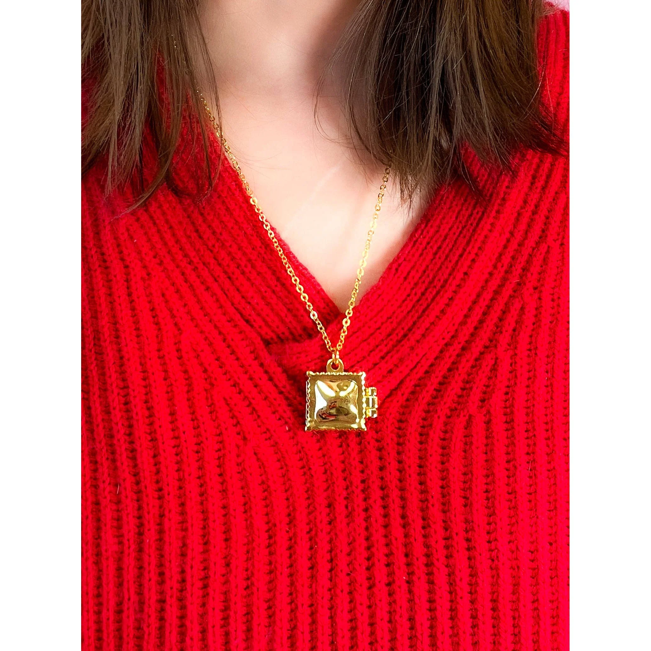Ravioli Locket Necklace | Gold Plated Pendant Chain Jewelry - Image 2