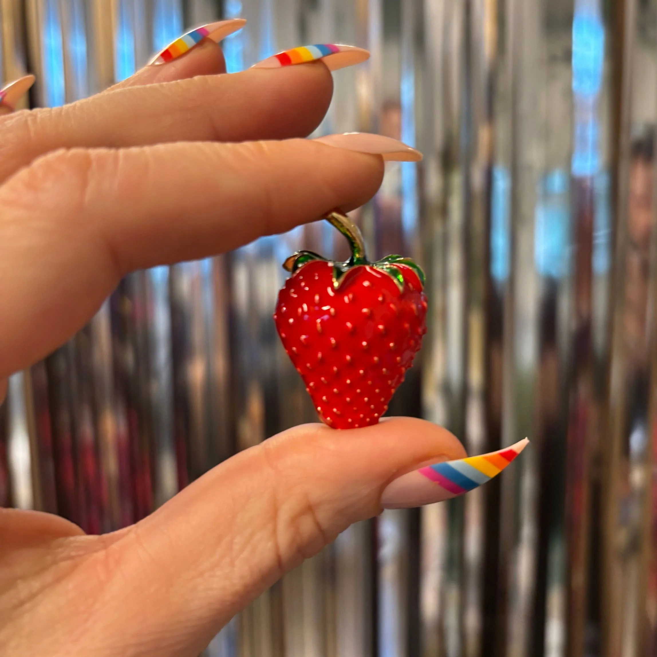 Red Strawberry Brooch | 1.4" Pin in Metal Alloy with Gold Finish - Image 6
