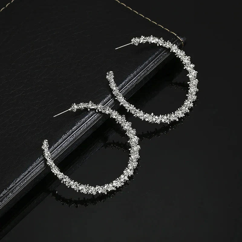 Regal Queen Textured Hoop Earrings (Gold or Silver) - Image 3