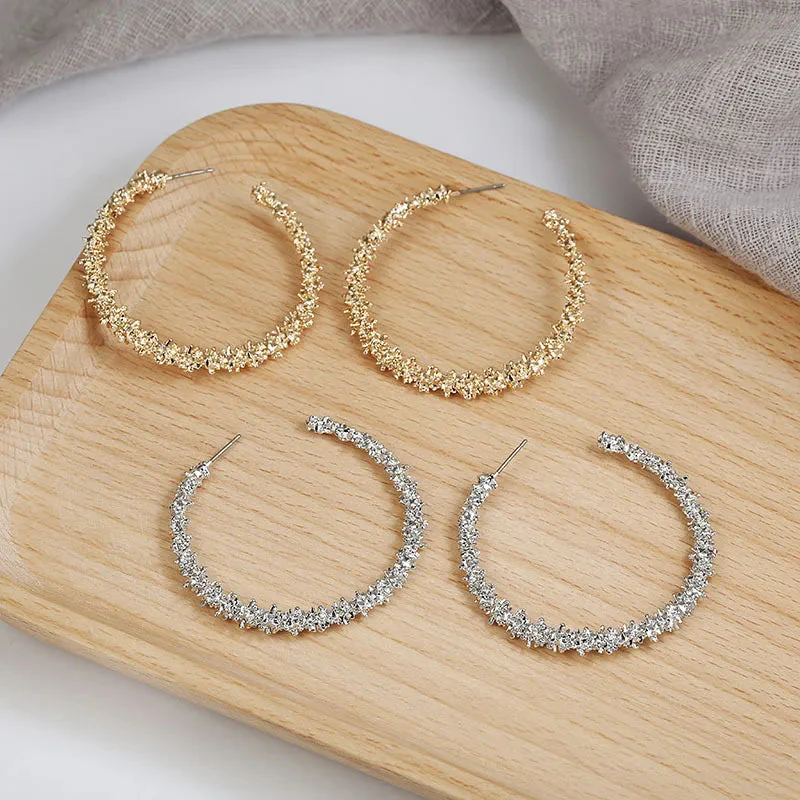 Regal Queen Textured Hoop Earrings (Gold or Silver) - Image 6