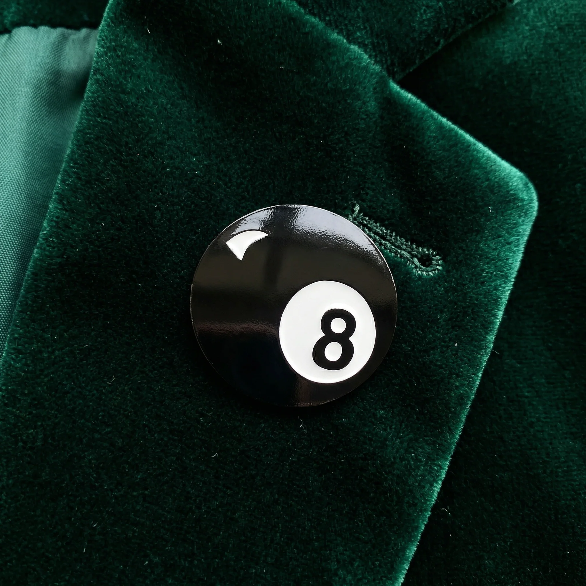 Retro 8 Ball Pin 1.4" Stylish Metal Alloy Brooch | Billiards Ball in Black and White - Image 2