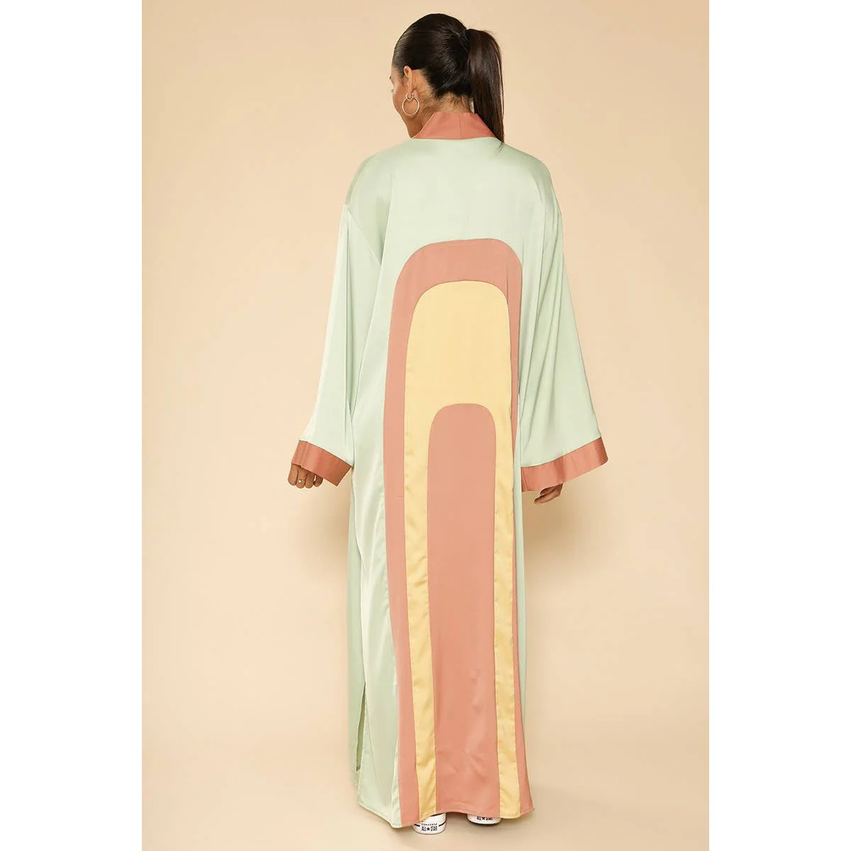 [Size L Remaining] Retro Arch Kimono Big Long Textured Satin Duster [Size L Remaining] - Image 4