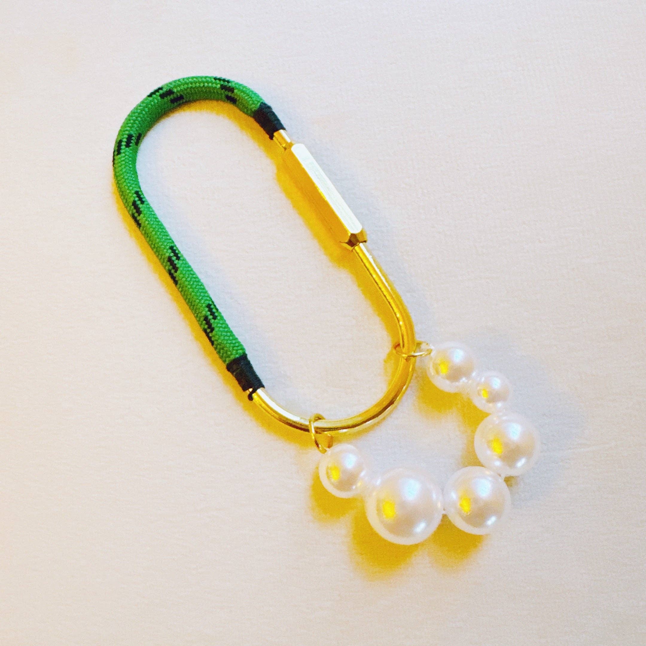 Carabiner Bag Charm | Roped and Pearled Shackle Bag Decor - Image 3