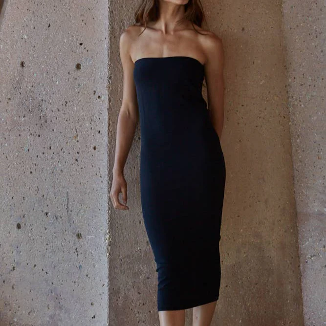 Knit Seamless Tube Neck Strapless Midi Dress in Black [Sizes SM-ML]