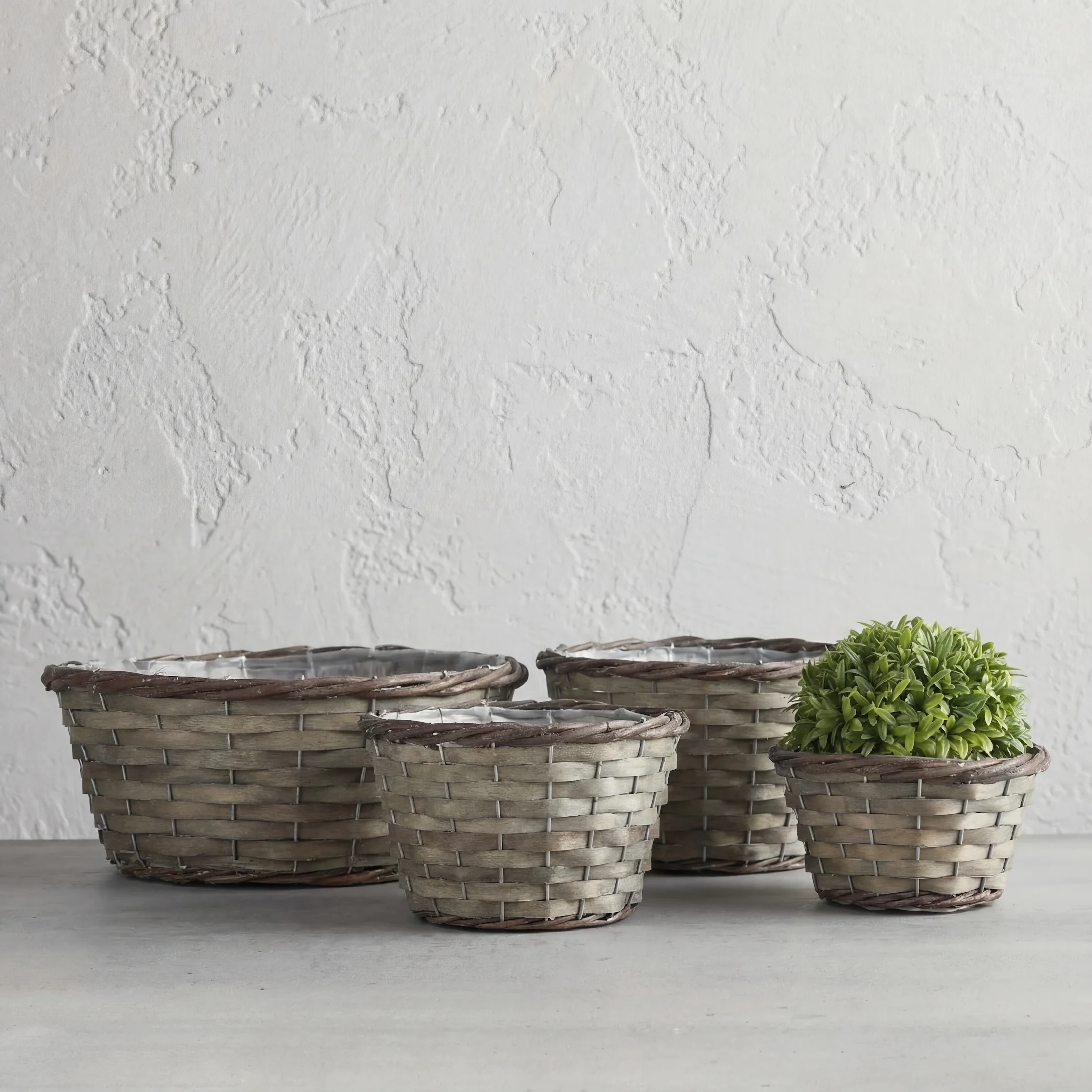 Set of 4 Round Bamboo Basket Set Dual Color - Image 4