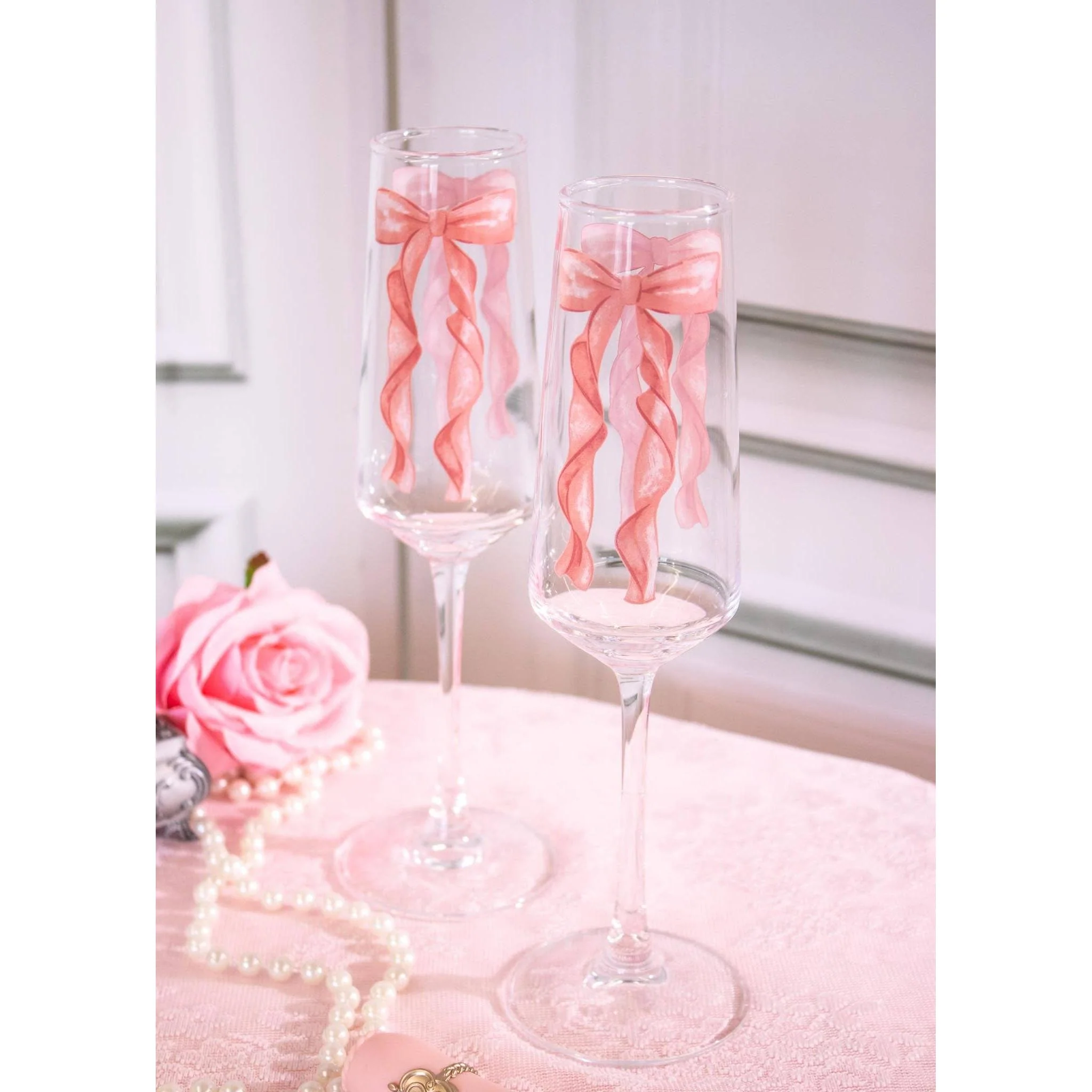 Set of 2 Bow Champagne Glasses | Coquette Bow Trend - Image 2