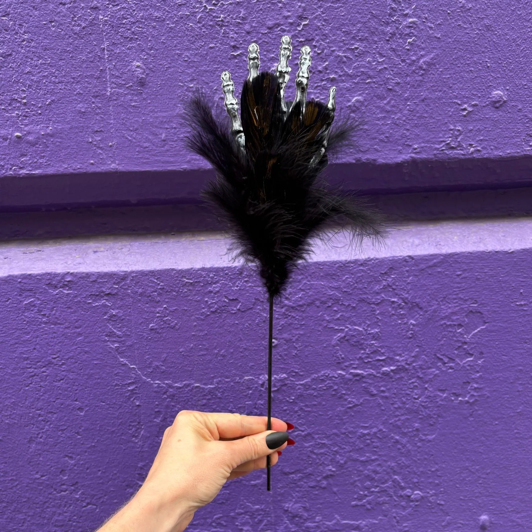 Burlesque Corpse Skeleton Hand Feather Floral Pick in Black | Halloween Theme Decor - Image 6