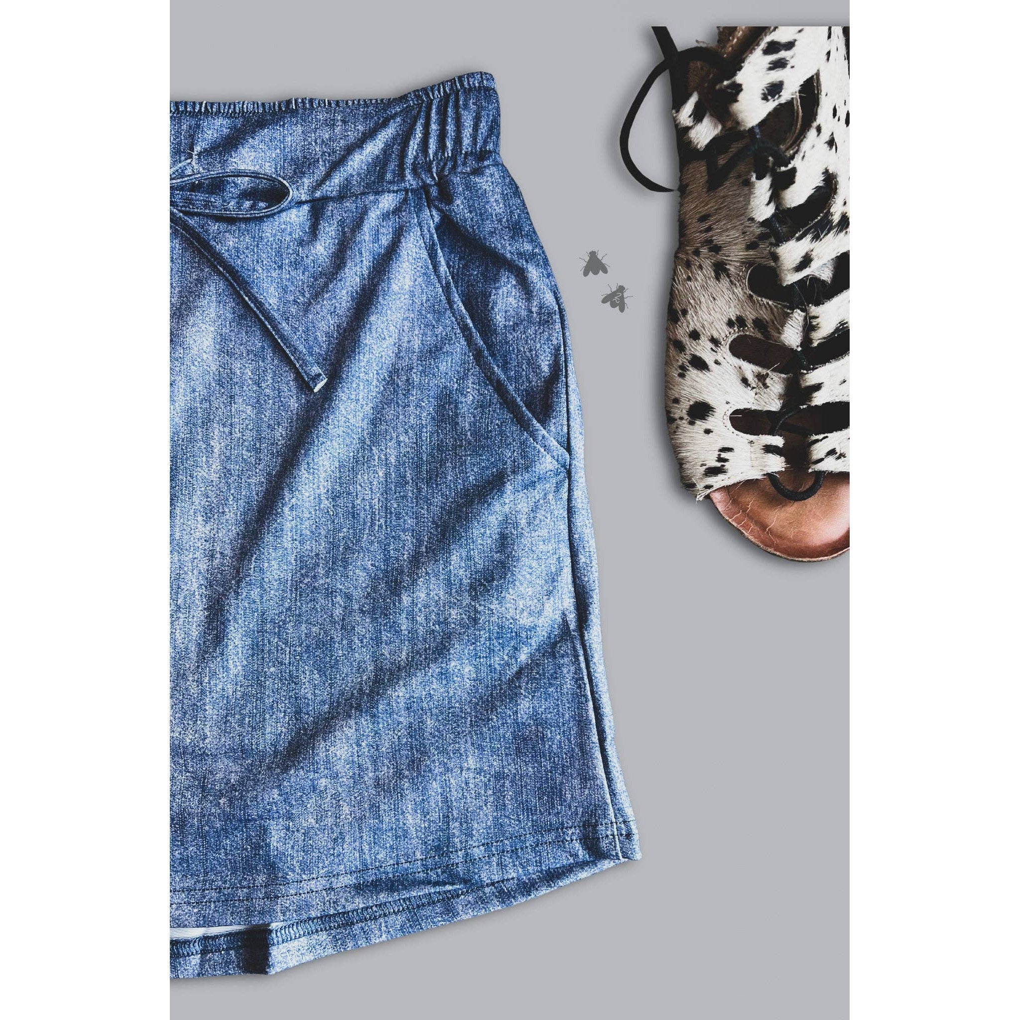 [Size M-2X] Stretch Faux Denim Athletic Style Skort - Image 3