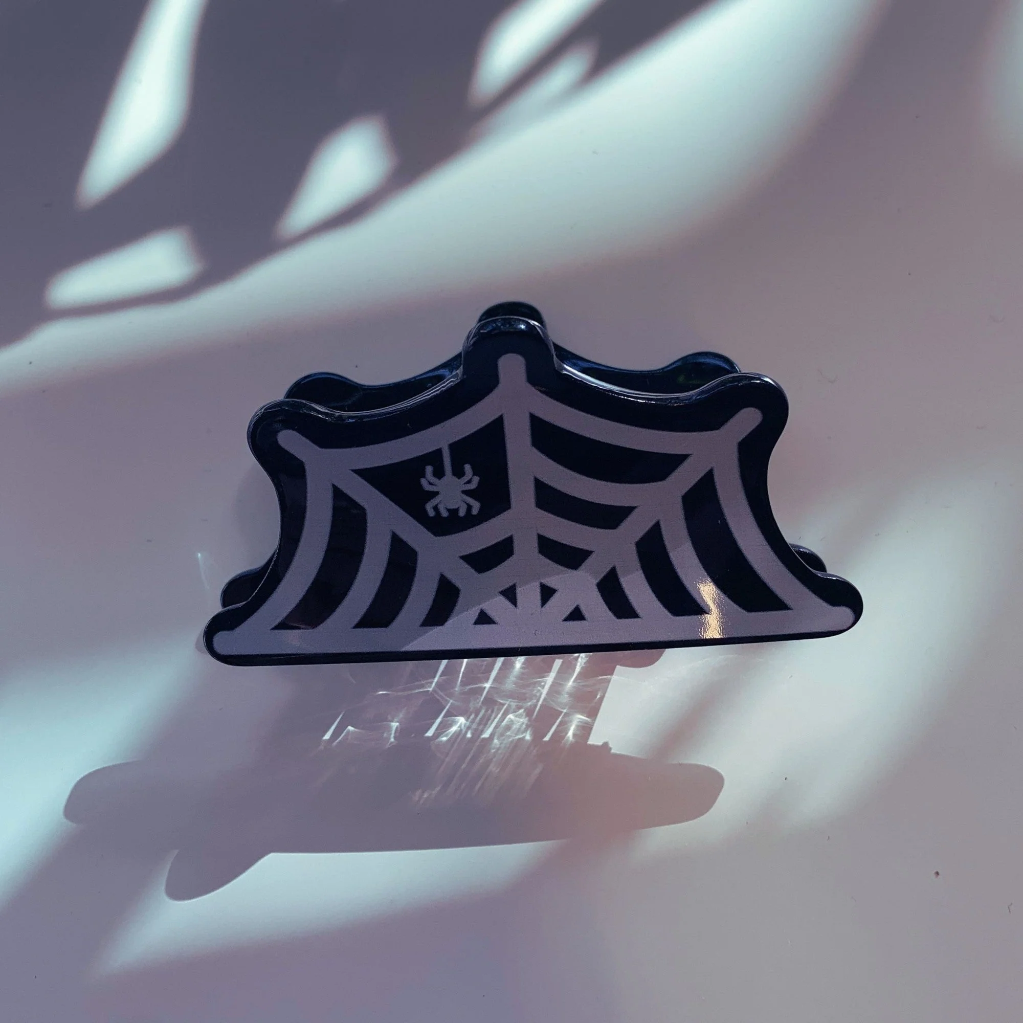 Velvet Claws Spider and Web Mini Hair Claw - Image 4