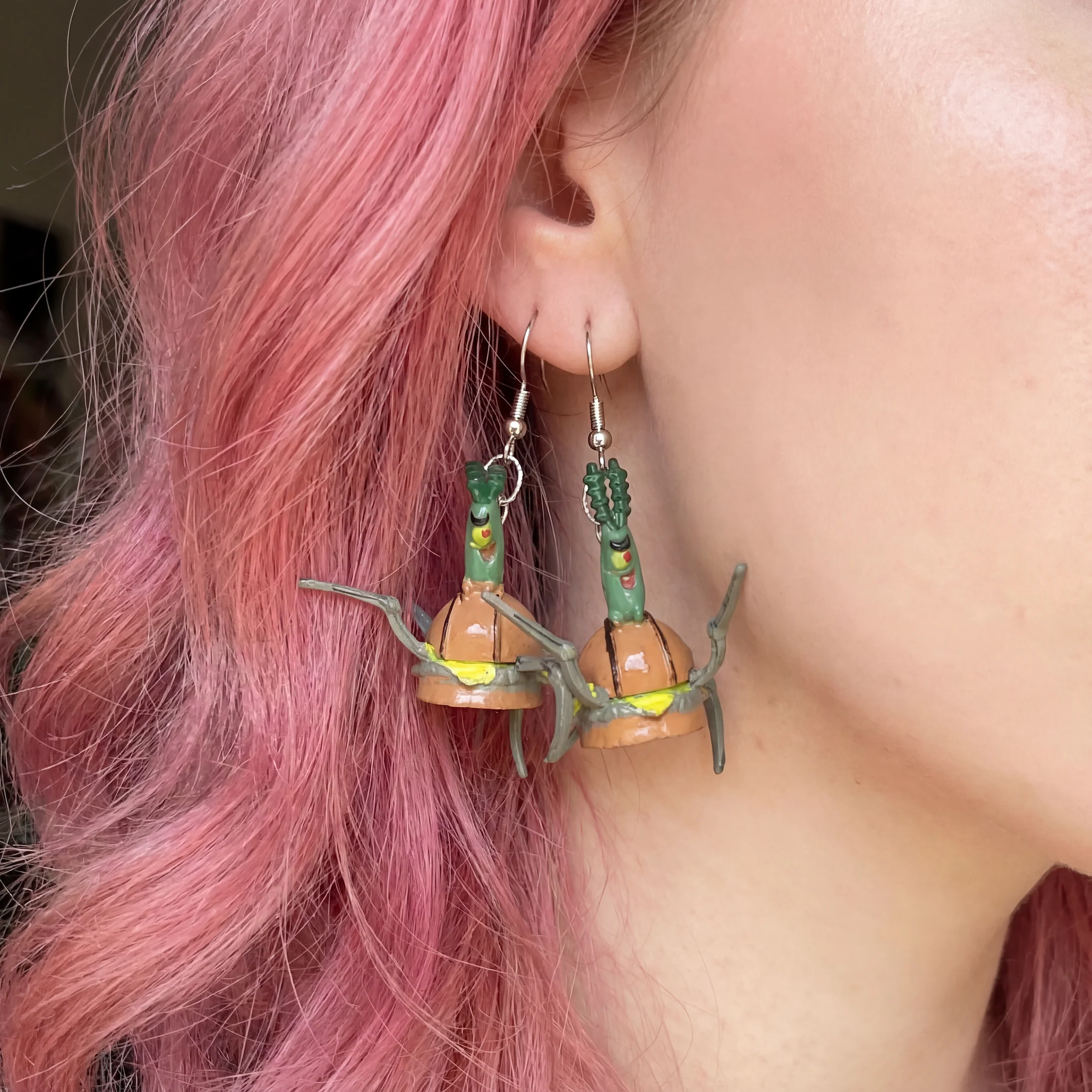 Plankton Stealing the Krabby Patty Earrings | Funny Spongebob Squarepants - Image 8