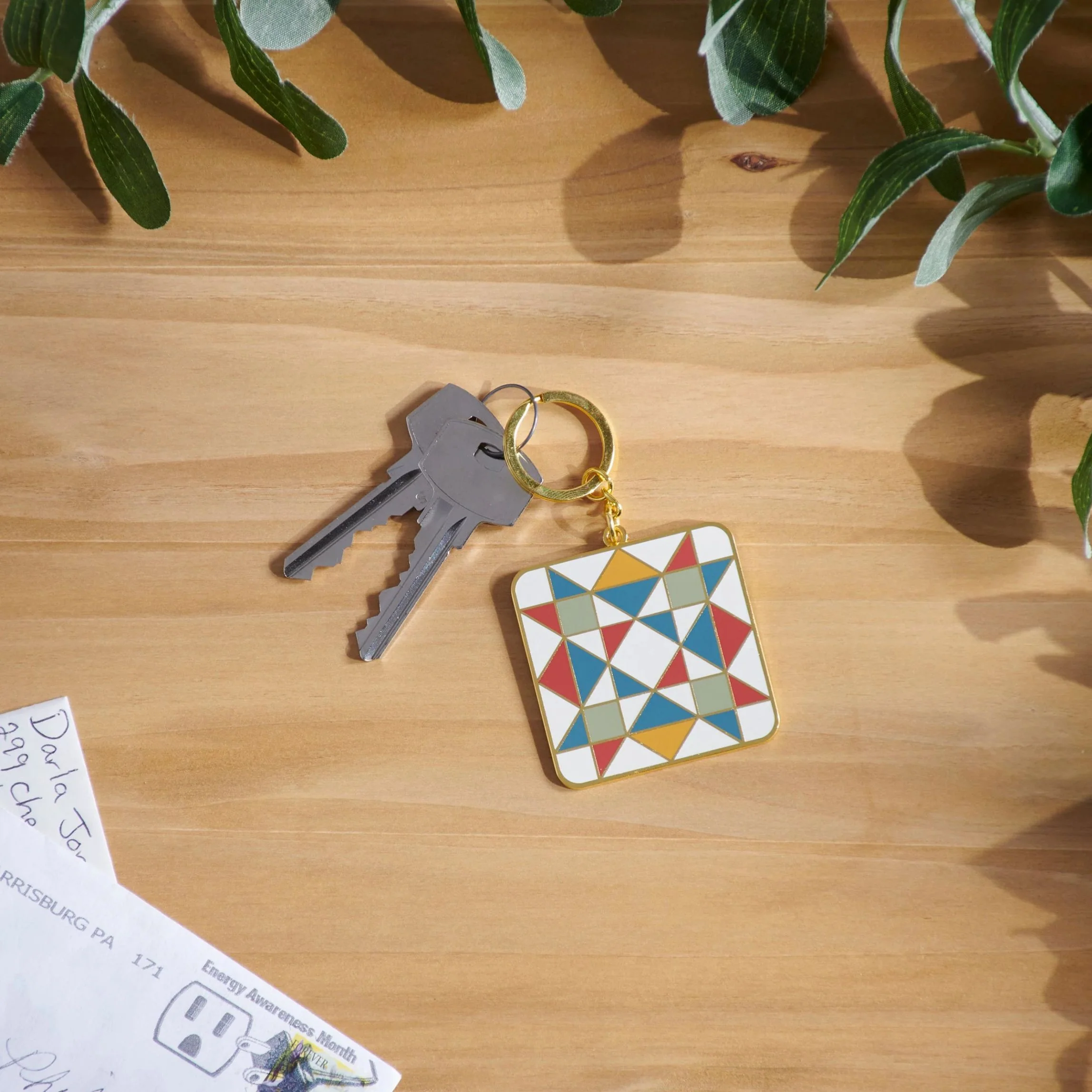Star Quilt Enamel Keychain | Gold Accent Quilting Star Key Ring Gift - Image 3