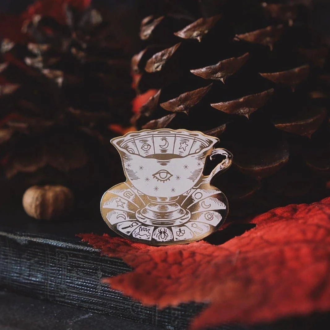 Tasseomancy Tea Leaf Reading Mystical Enamel Pin in White and Gold - Image 3