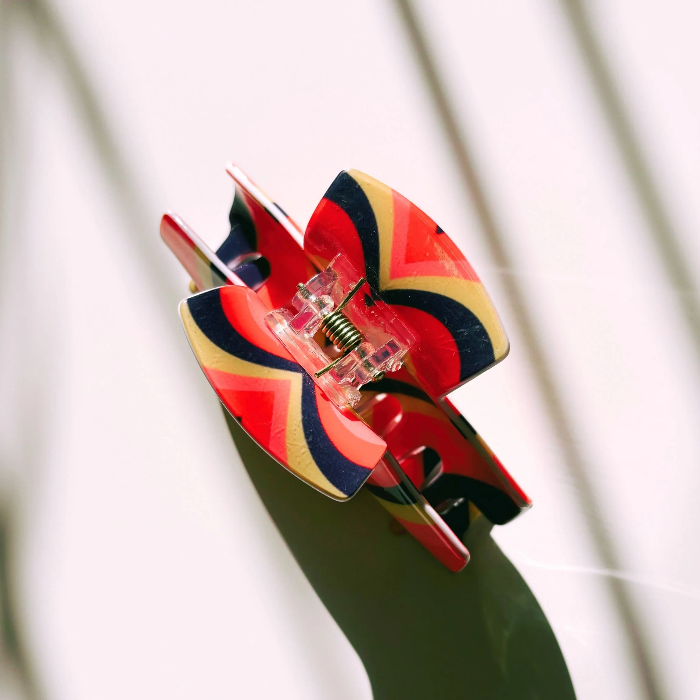 The Foxy in Warm ‘70s Sunrise Hair Claw | Hearts Claw Clip - Image 4