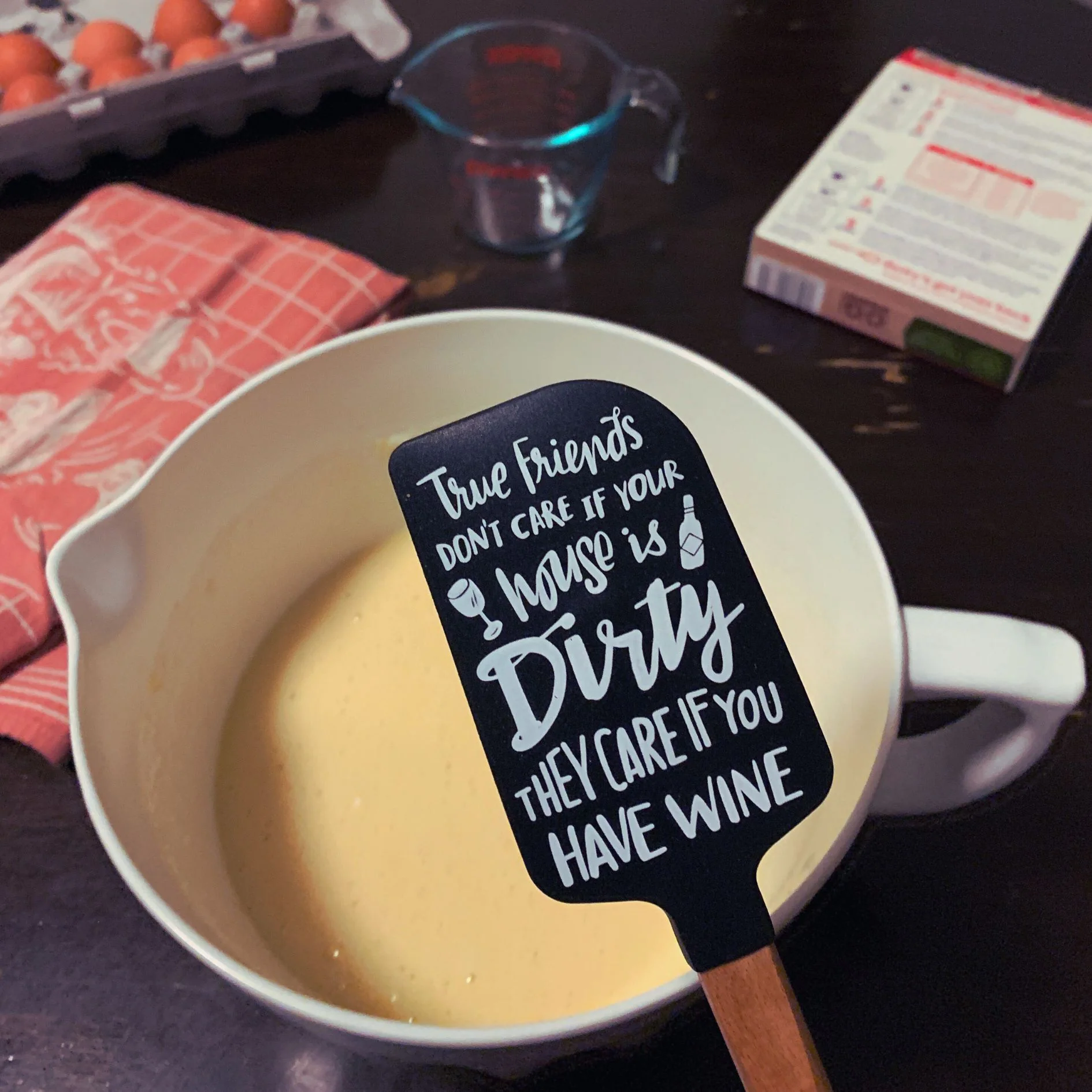 True Friends Don't Care if Your House is Dirty, They Care If You Have Wine Spatula With A Wooden Handle - Image 6