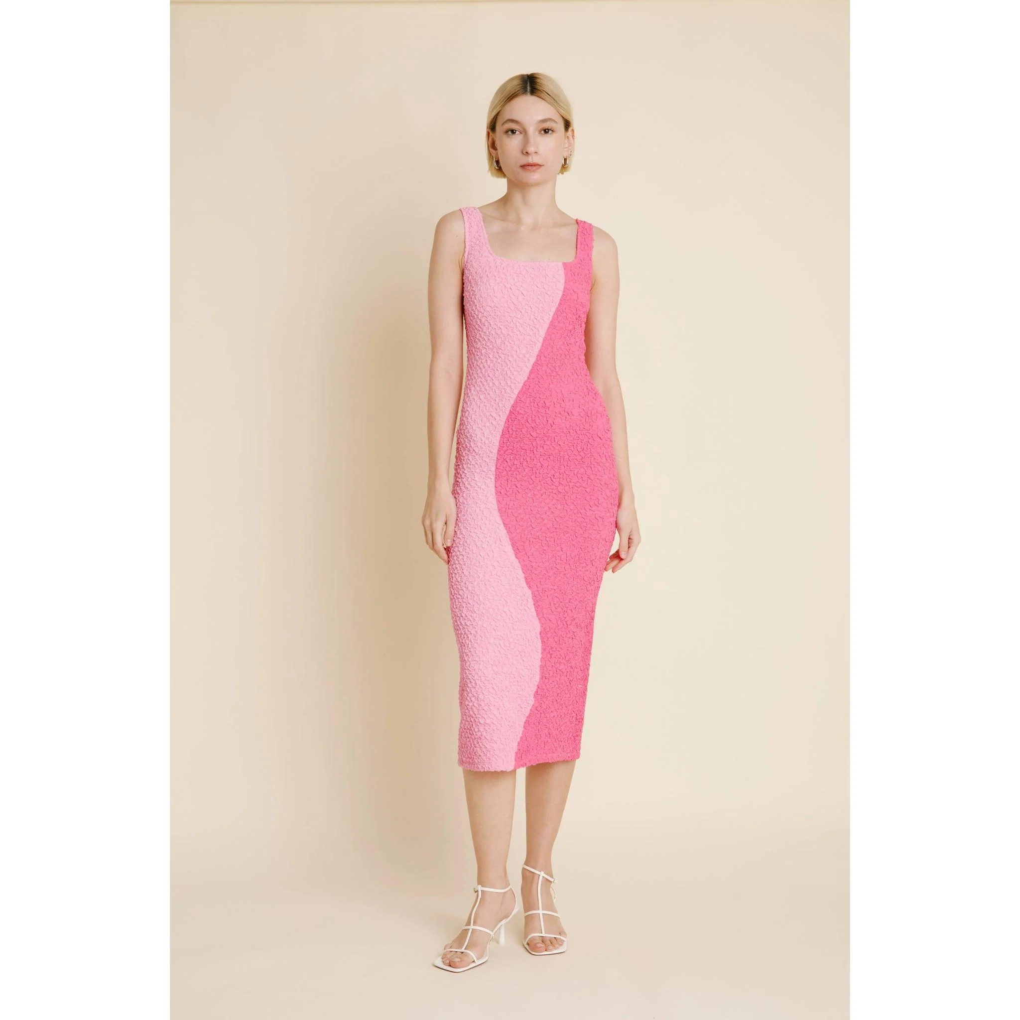 Yin Yang Two-Tone Pink Curve Smocked Midi Dress - Image 4