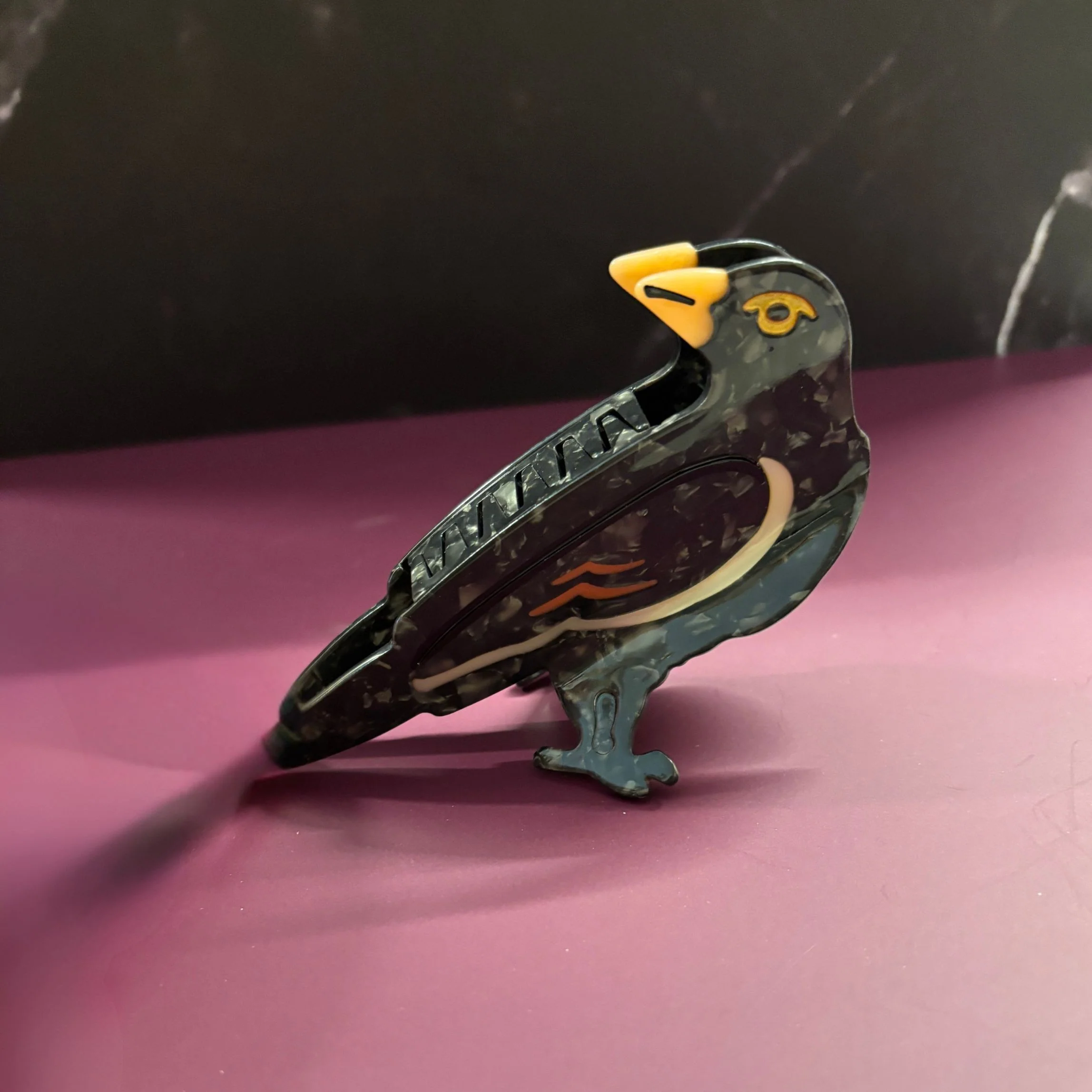 Velvet Claws Crow Bird Hair Claw - Image 3